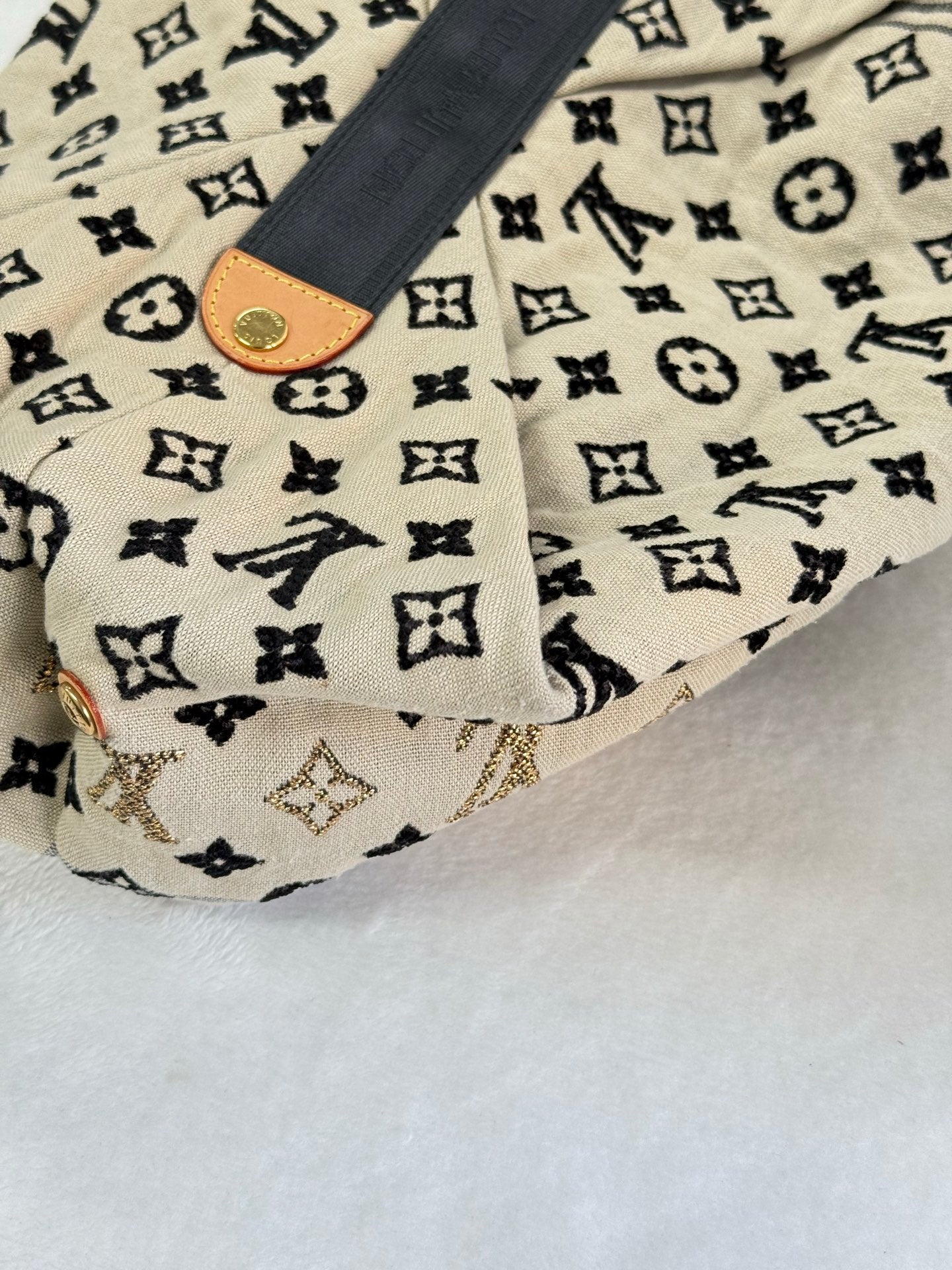 LOUIS VUITTON Monogram Bohemian M40359
