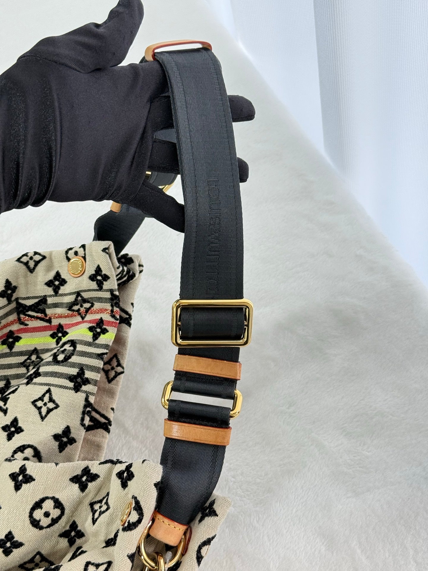 LOUIS VUITTON Monogram Bohemian M40359