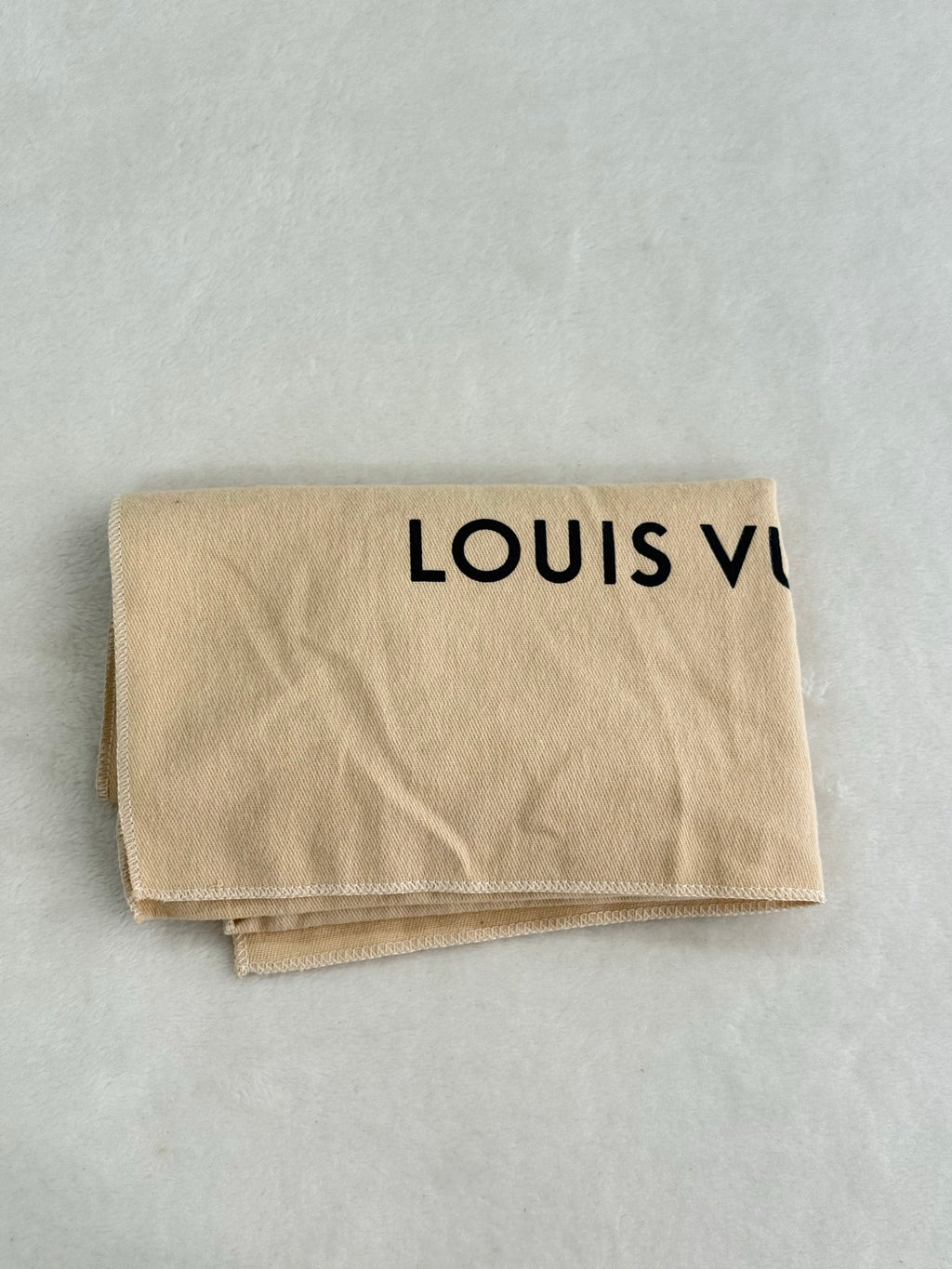 LOUIS VUITTON Epi Nocturne PM