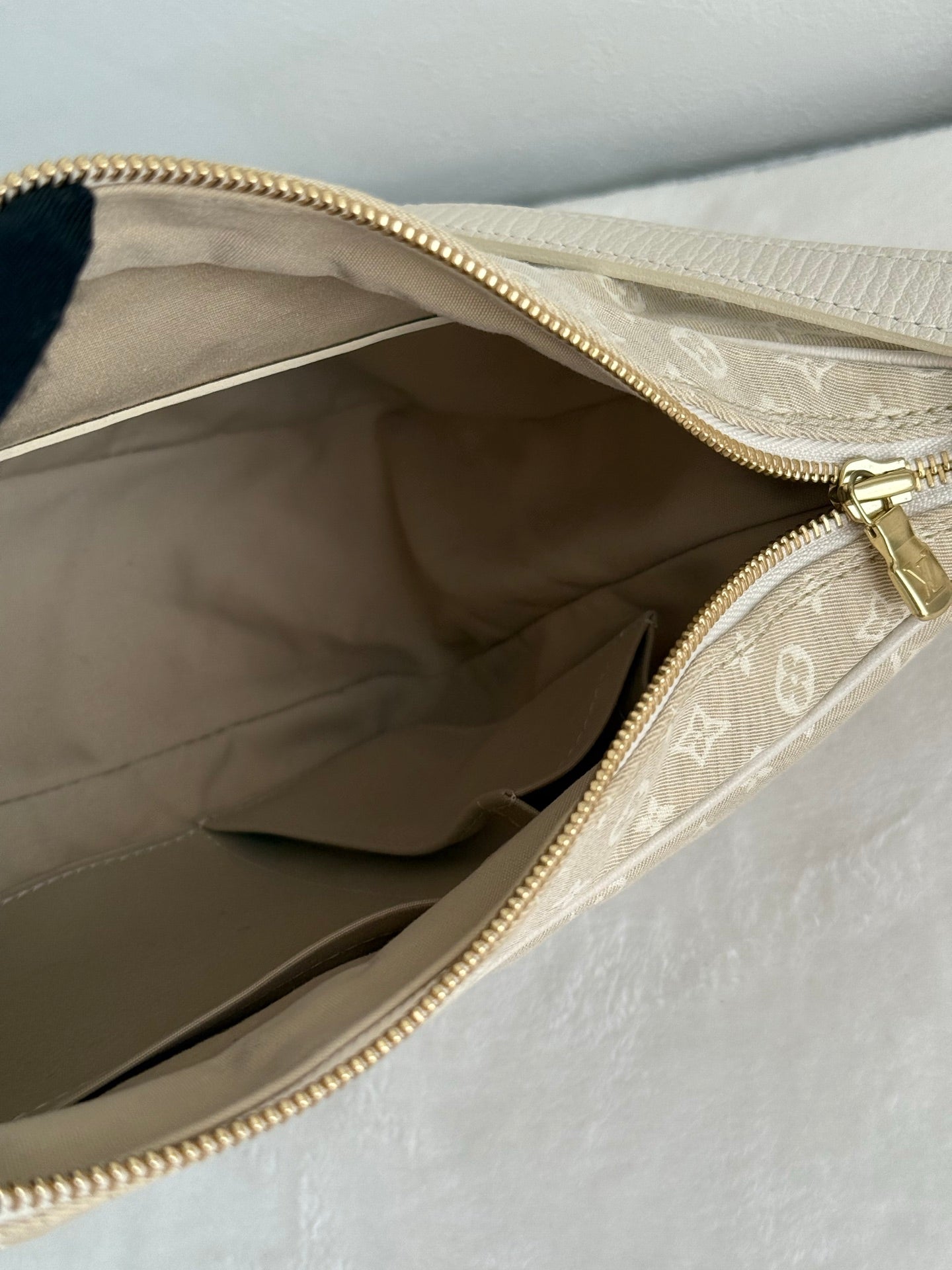 LOUIS VUITTON Minimonogram Boulogne Shoulder bag 
