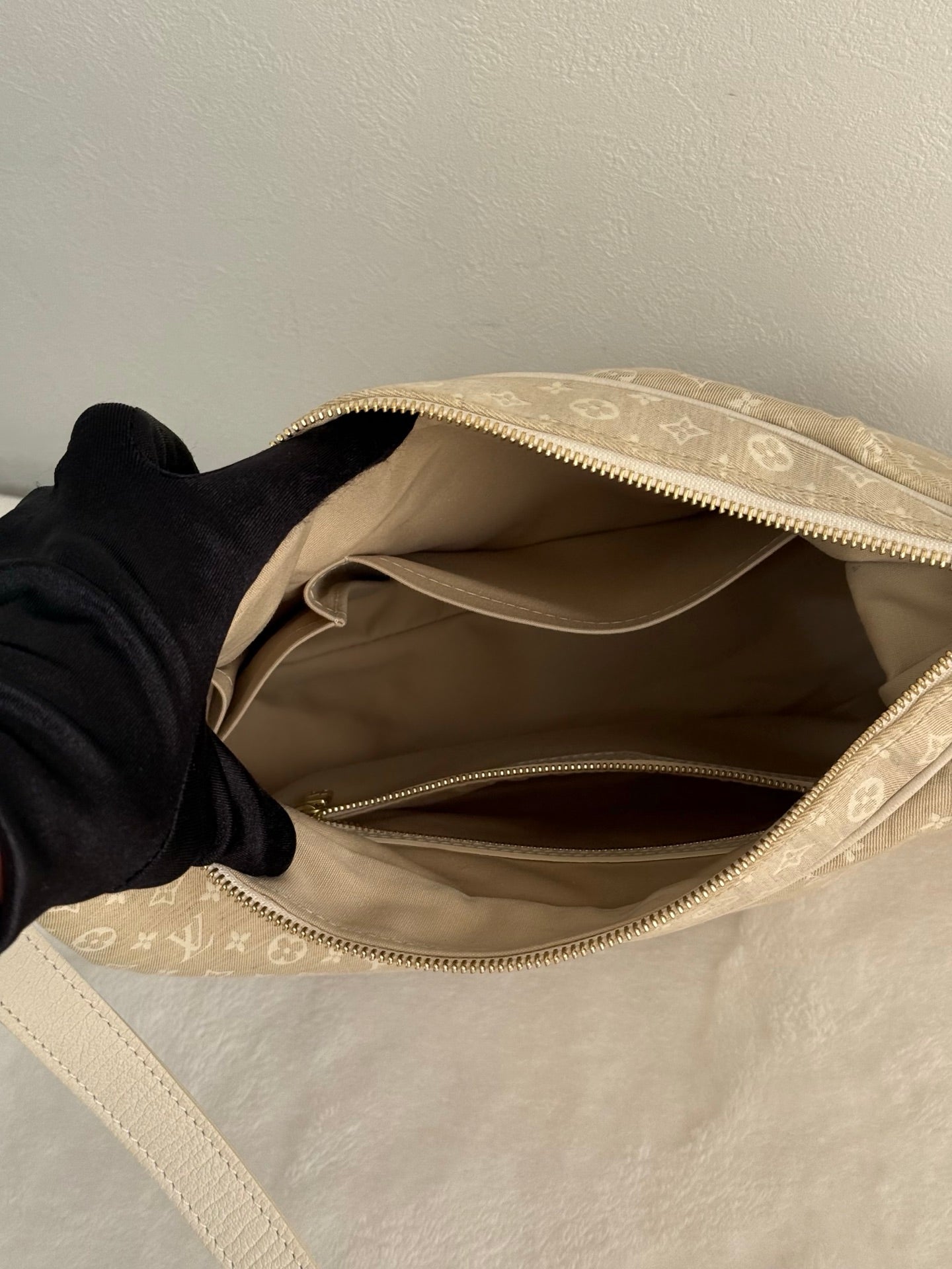 LOUIS VUITTON Minimonogram Boulogne Shoulder bag 