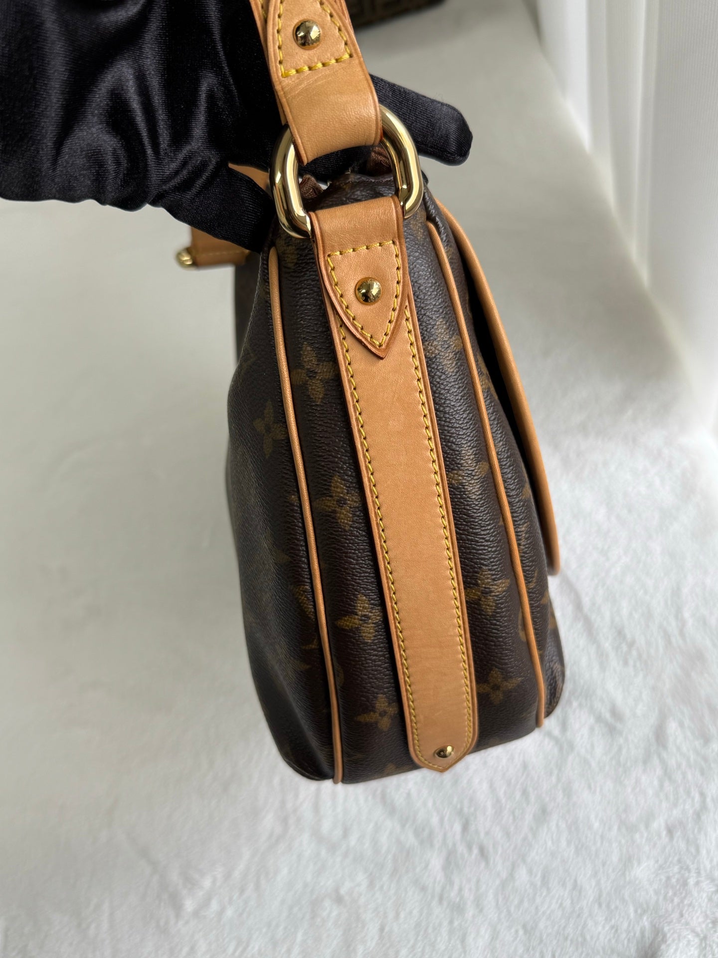LOUIS VUITTON MONOGRAM Tulum Shoulder Bag Pre-Owned