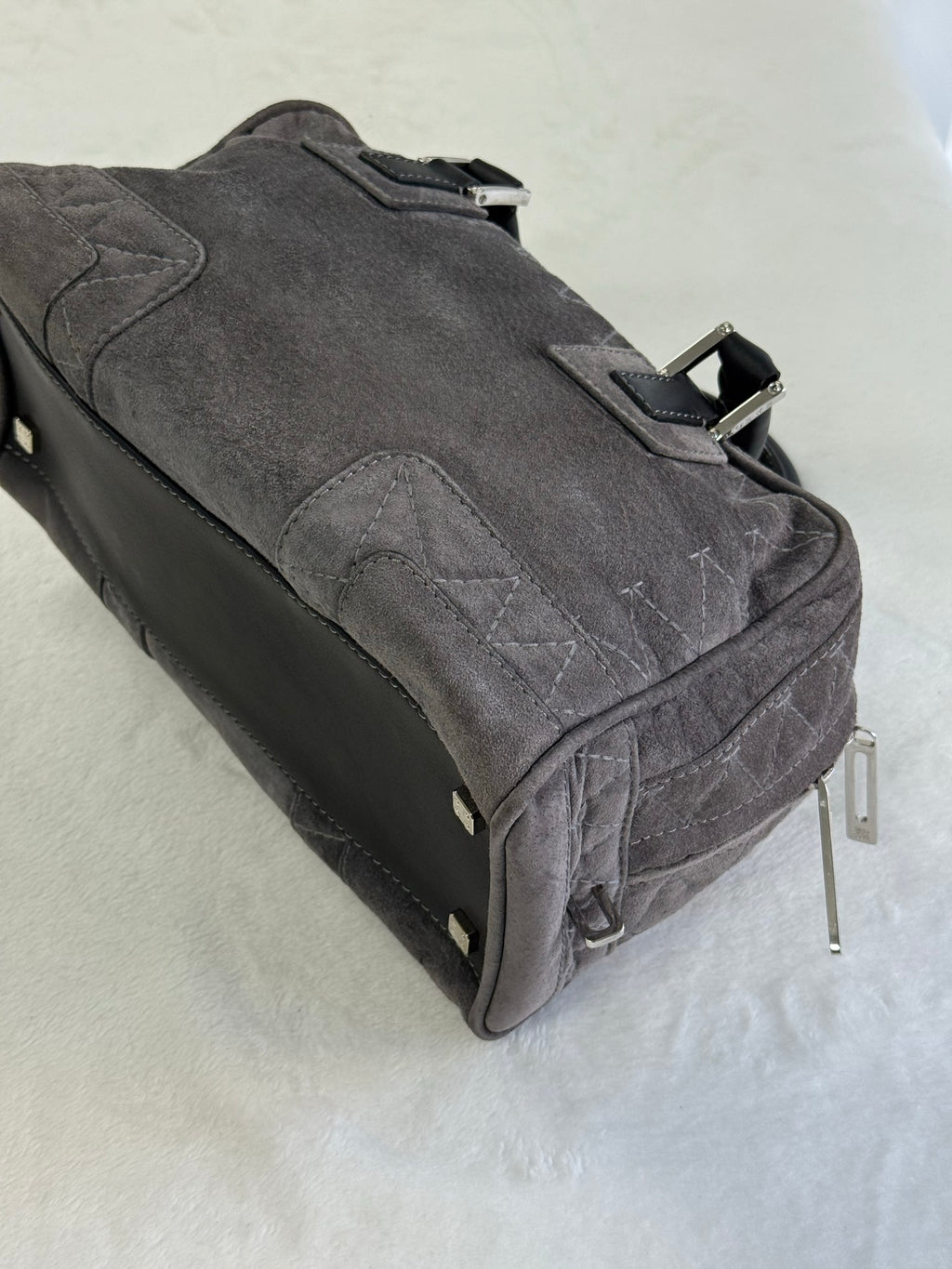 LOEWE Amazona handbag 28 Pre-loved