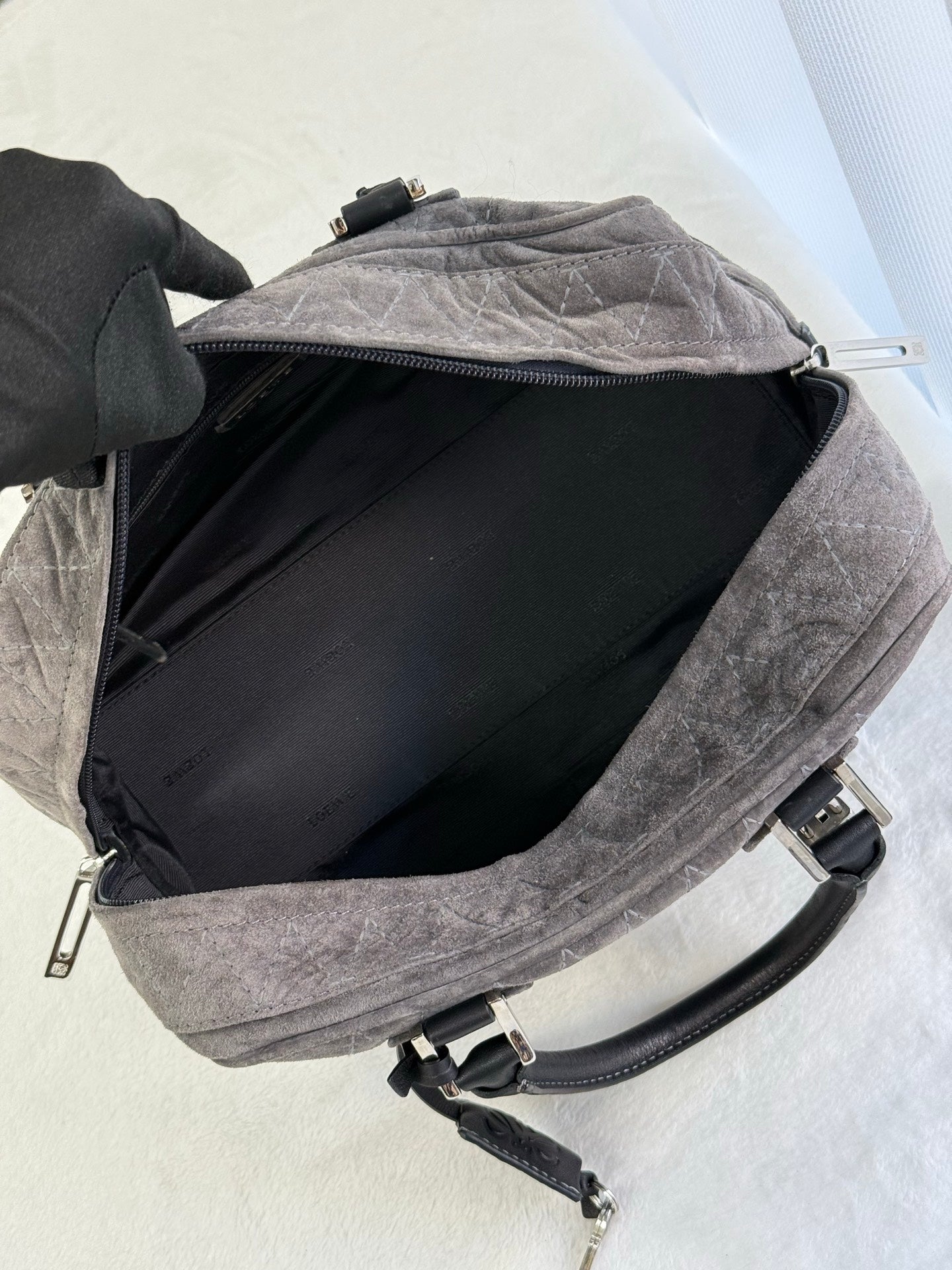LOEWE Amazona handbag 28 Pre-loved