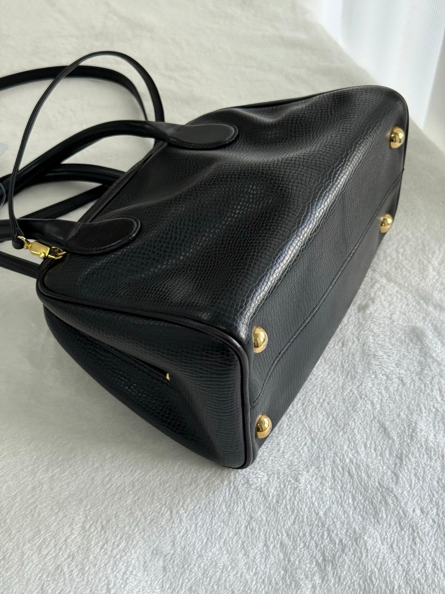 Dior Pebbled 2Ways Handbag Pre-loved