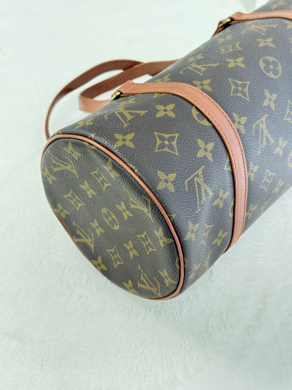 LOUIS VUITTON Monogram Papillon30 with pouch