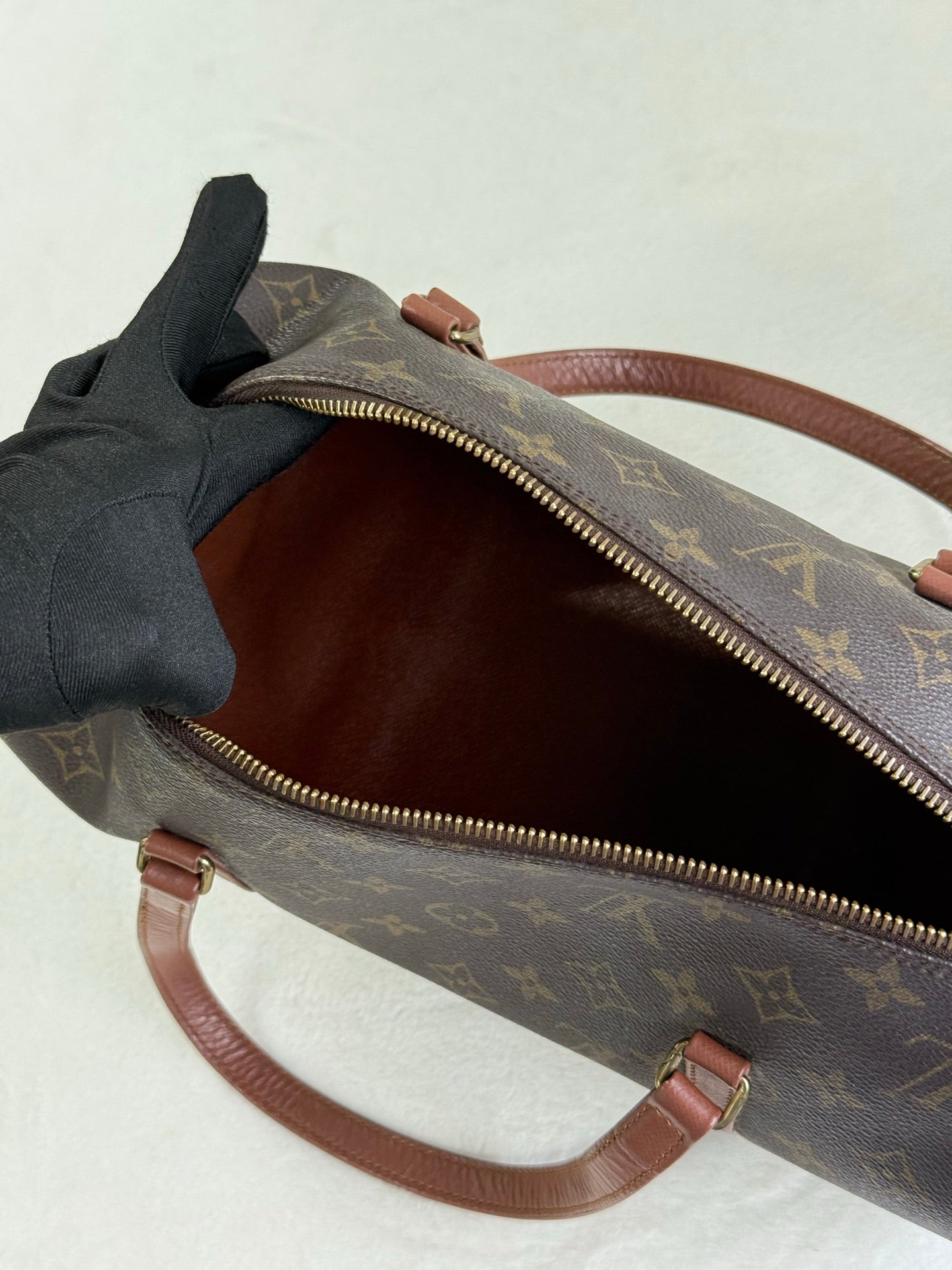 LOUIS VUITTON Monogram Papillon30 with pouch