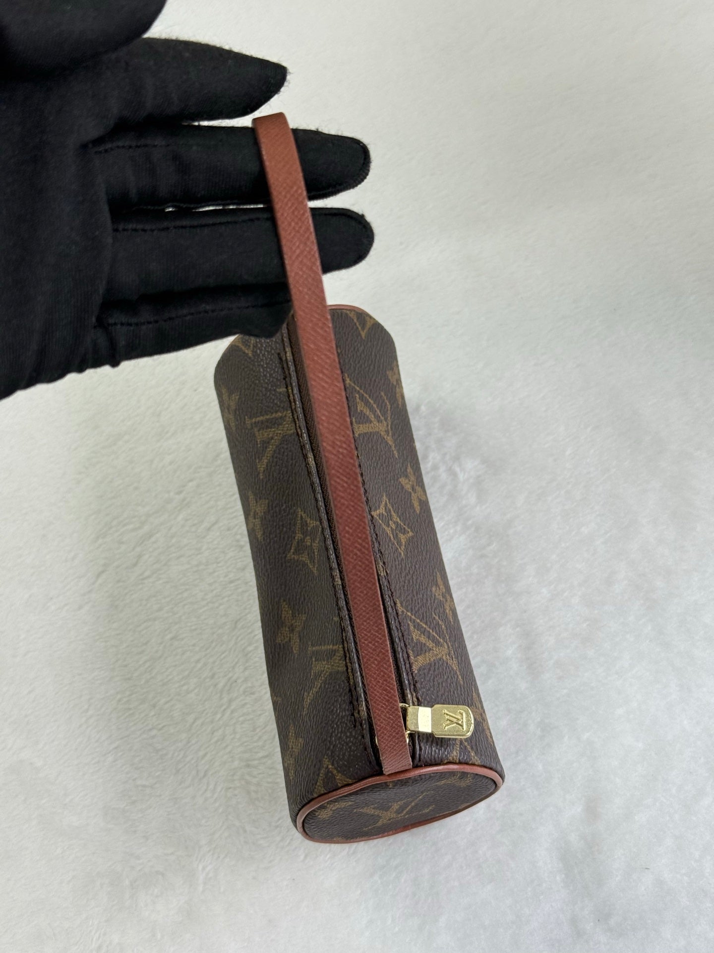 LOUIS VUITTON Monogram Papillon30 with pouch