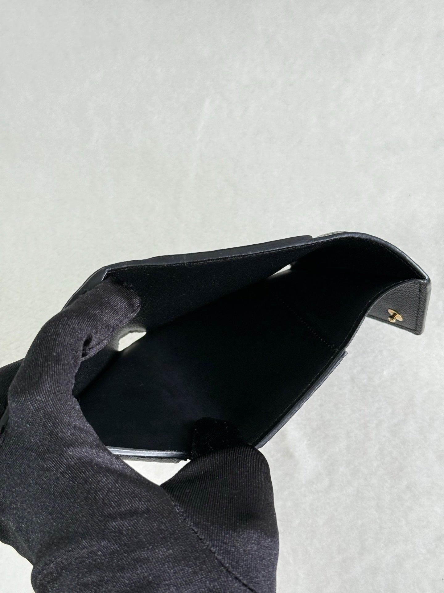 LOUIS VUITTON Zoe Trifold Wallet