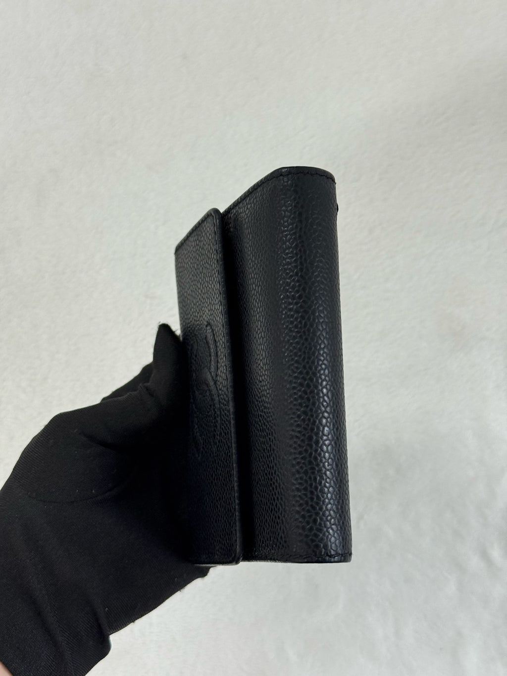 CHANEL Cavier Wallet
