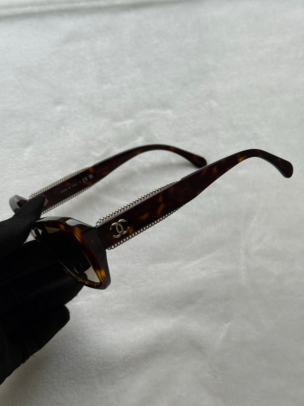 CHANEL Sunglasses