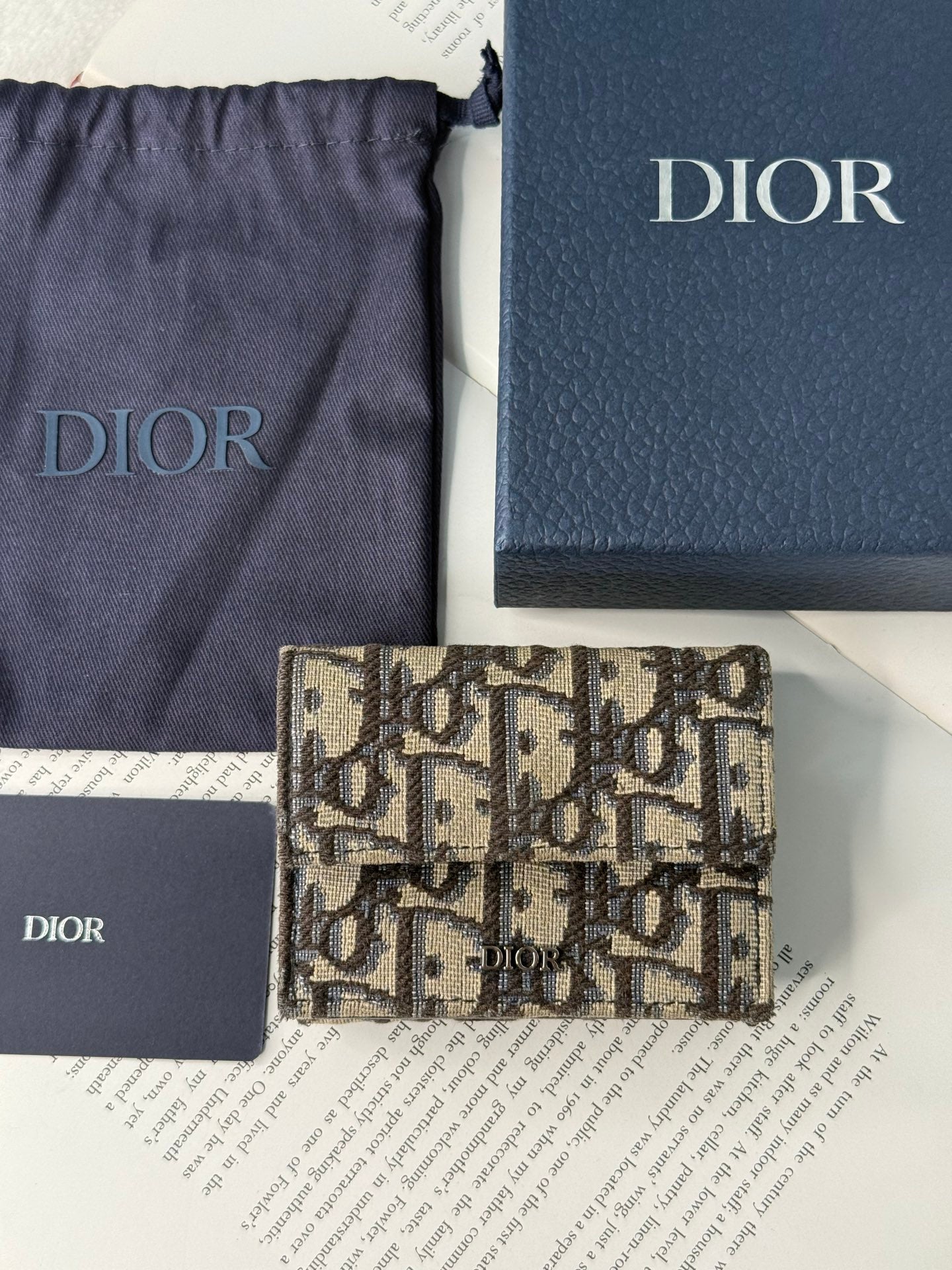 CHRISTIAN DIOR D Oblique Trifold Wallet
