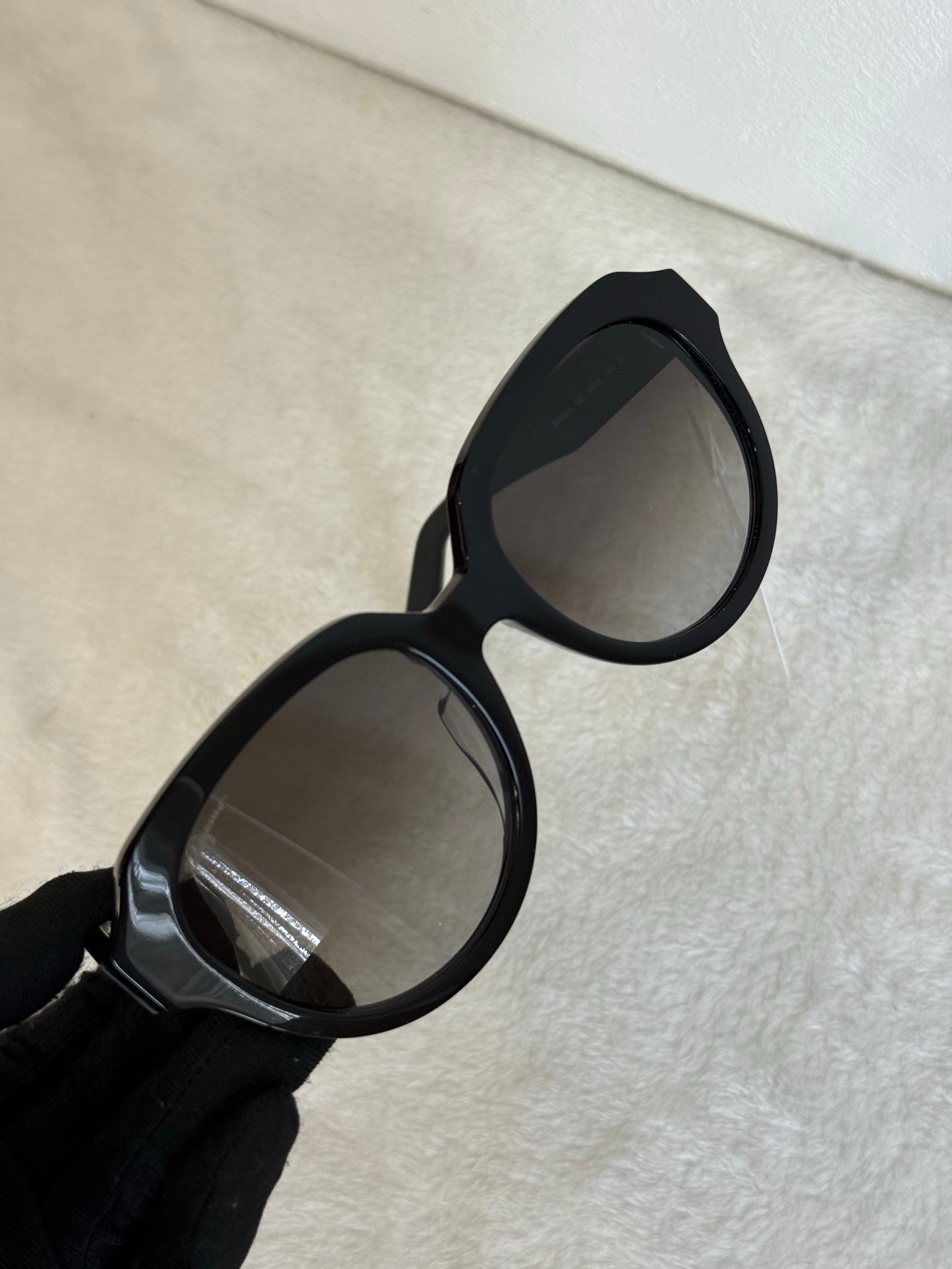 FERRAGAMO Sunglasses