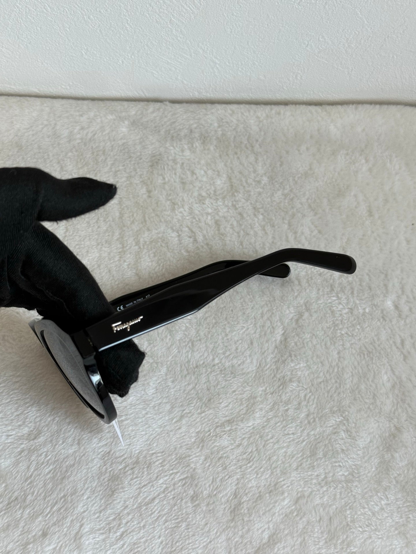 FERRAGAMO Sunglasses