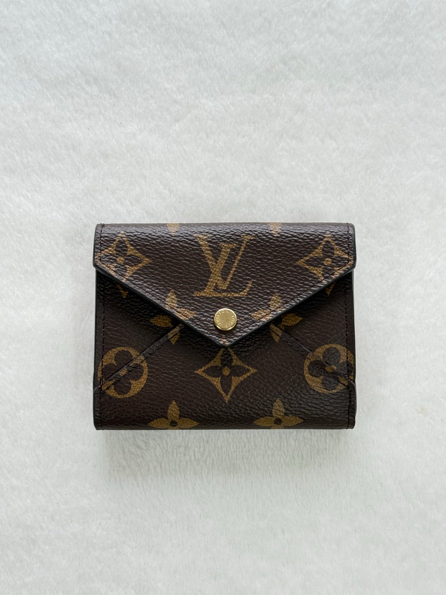 LOUIS VUITTON Monogram Trifold Wallet