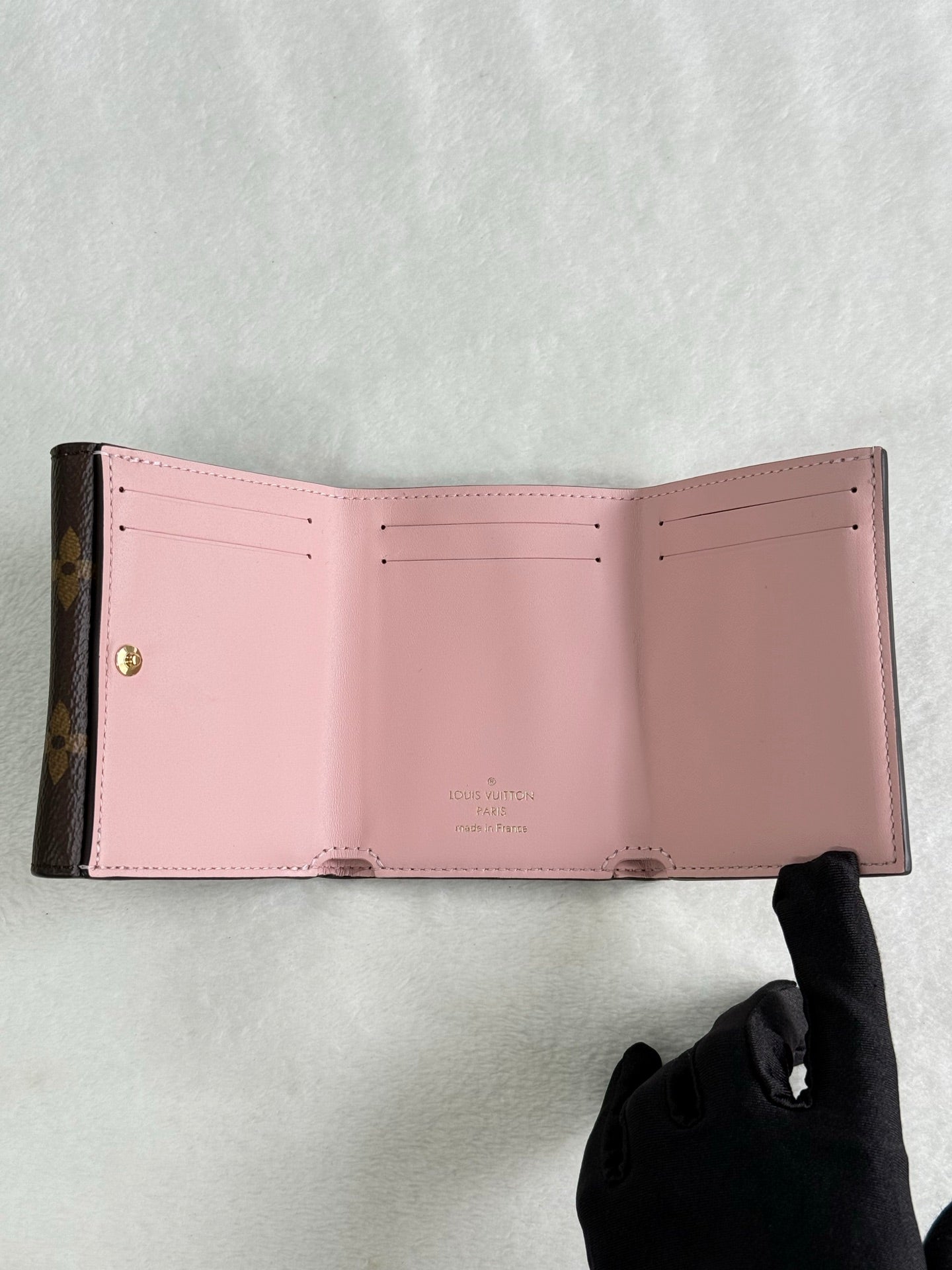 LOUIS VUITTON Monogram Trifold Wallet