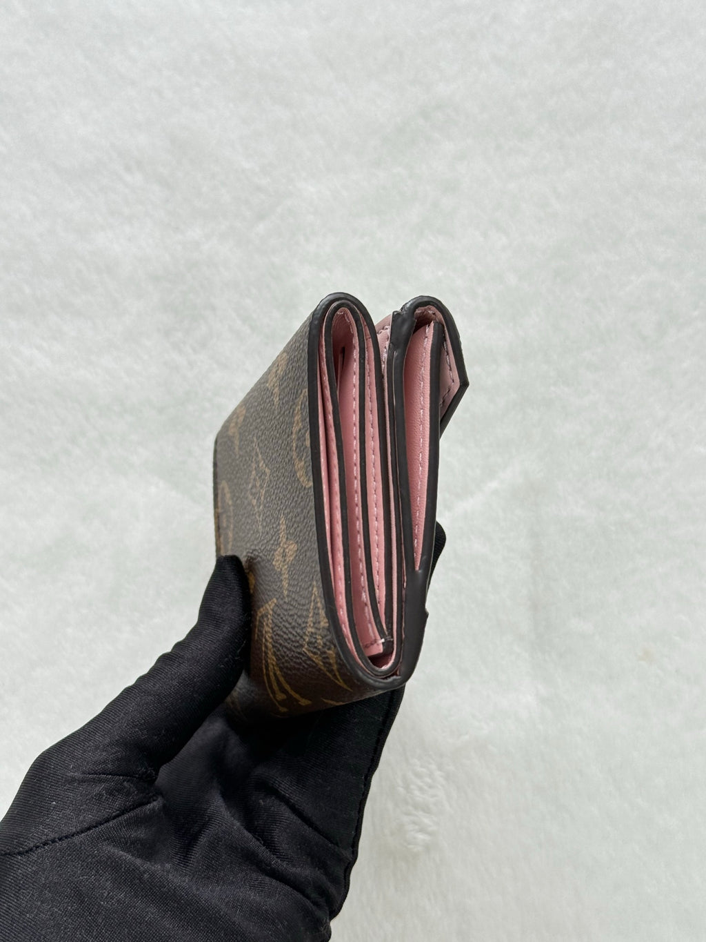 LOUIS VUITTON Monogram Trifold Wallet