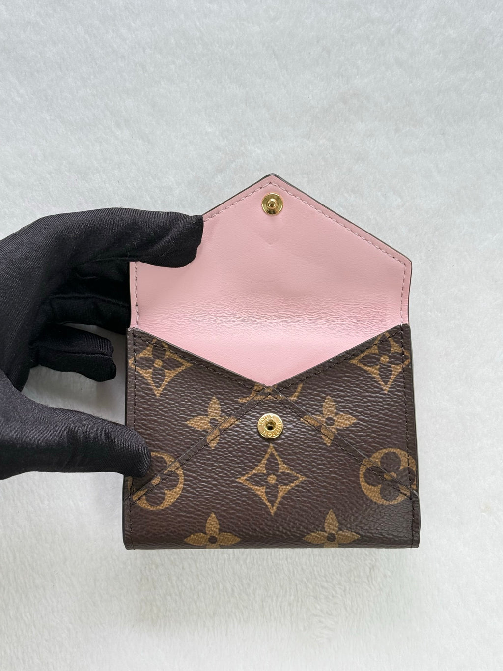 LOUIS VUITTON Monogram Trifold Wallet