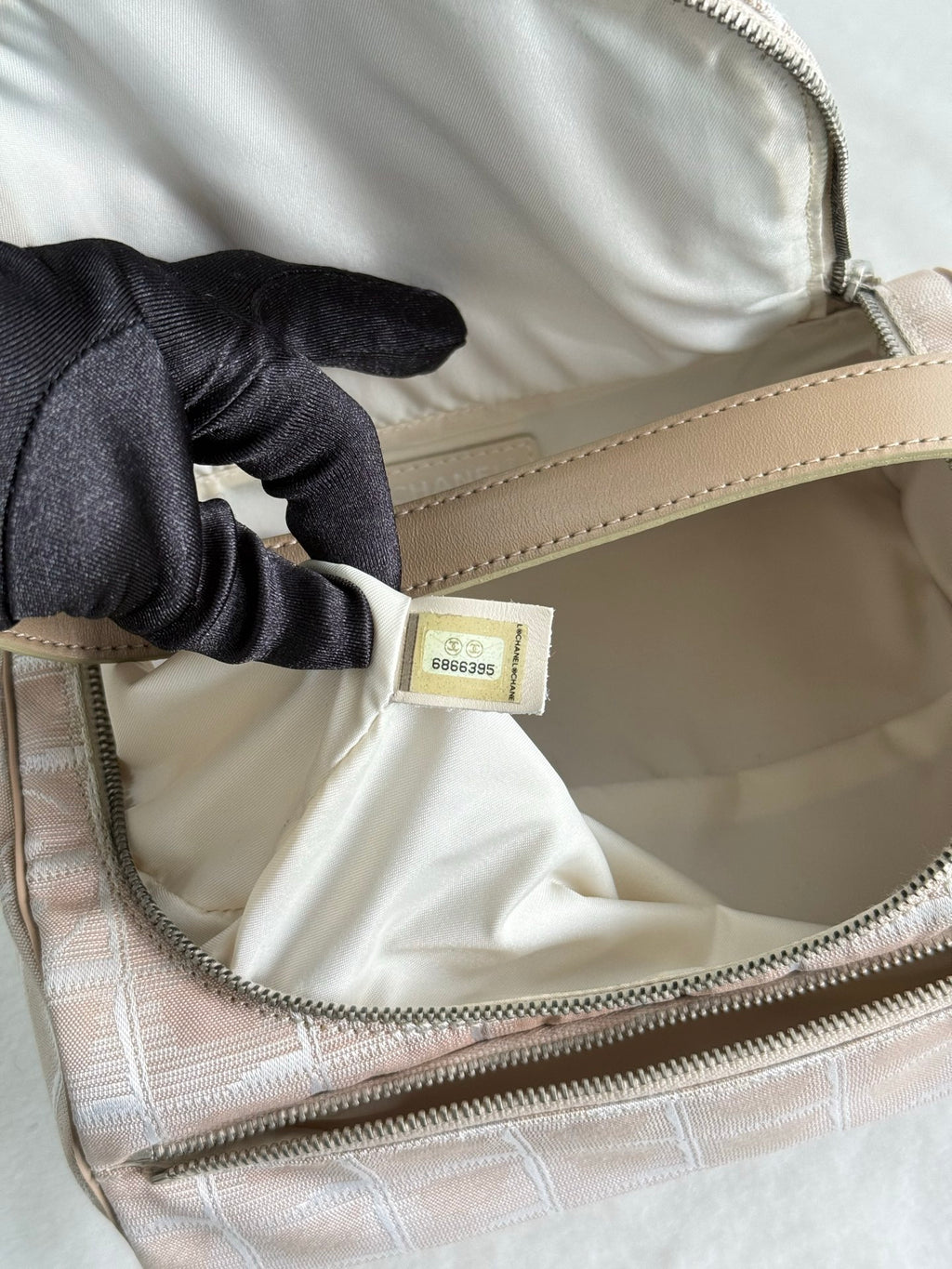 CHANEL Travel Line Sythetique Beige