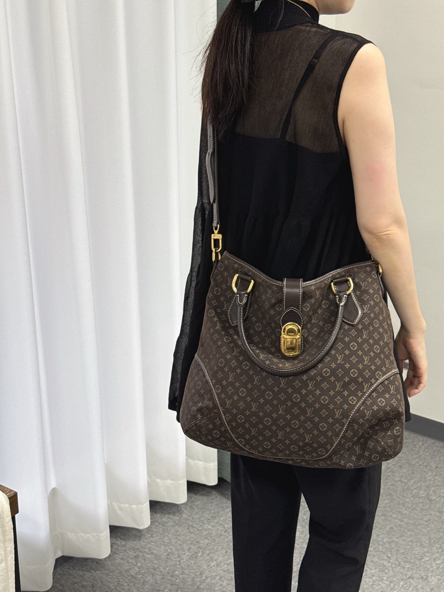 LOUIS VUITTON Fusain Monogram Idylle Elegie Totebag
