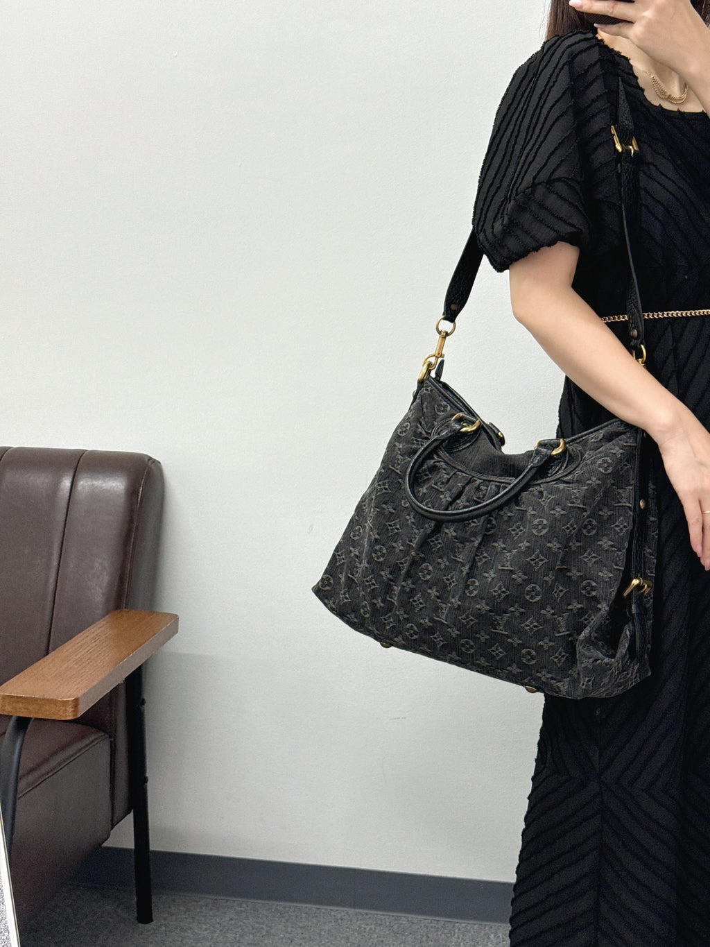 LOUIS VUITTON Denim Neo Cabby MM Shoulder bag Pre-loved
