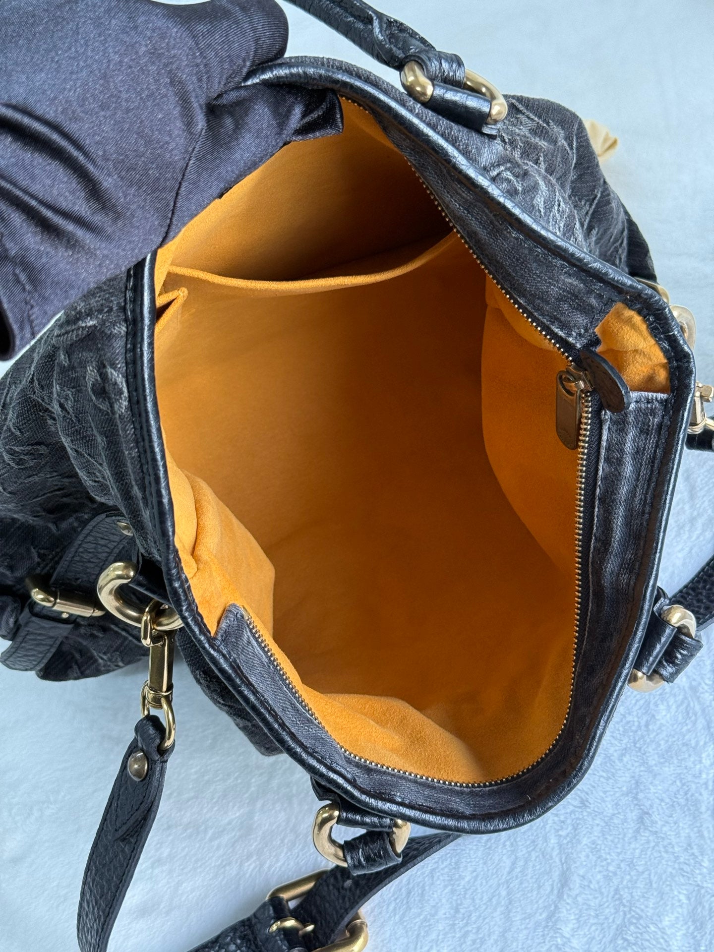 LOUIS VUITTON Denim Neo Cabby MM Shoulder bag Pre-loved