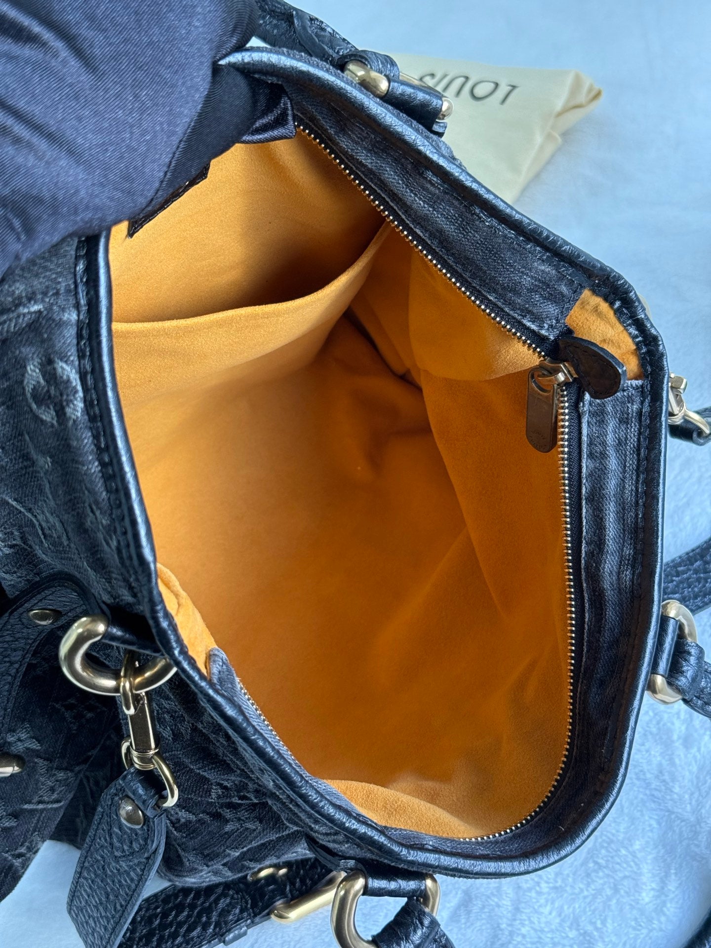 LOUIS VUITTON Denim Neo Cabby MM Shoulder bag Pre-loved