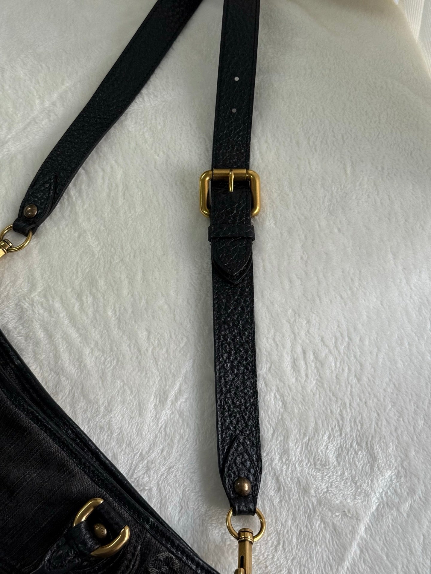 LOUIS VUITTON Denim Neo Cabby MM Shoulder bag Pre-loved