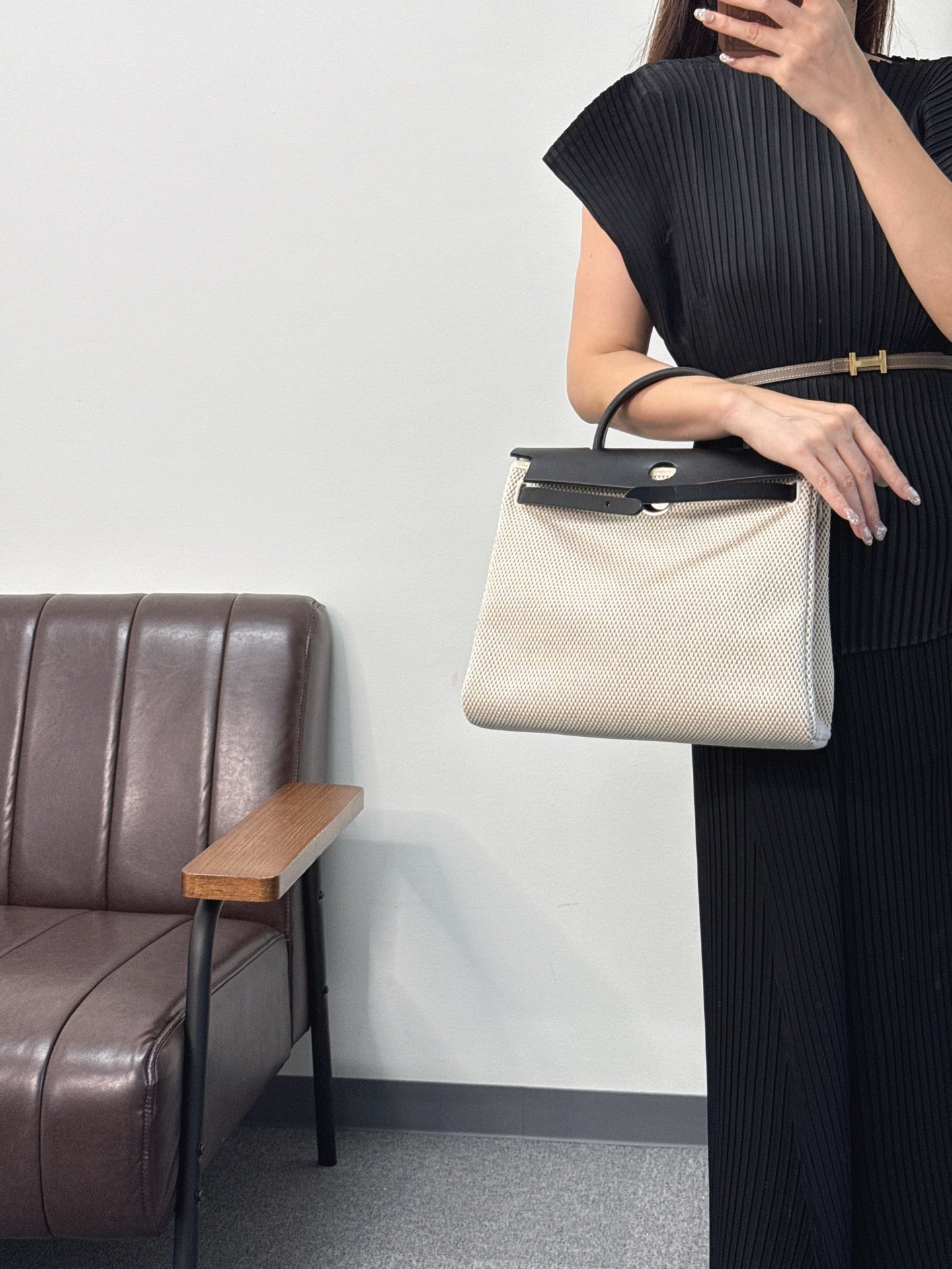 HERMES Herbag Zip 30 Black Toile Vache Palladium Hardware