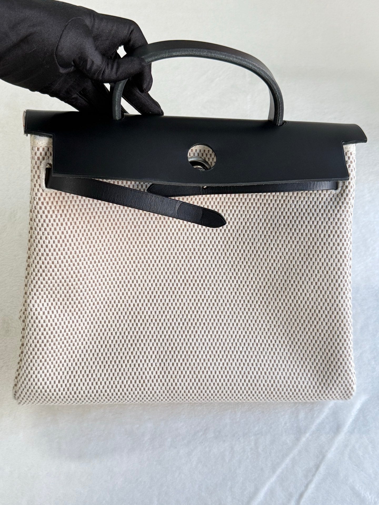 HERMES Herbag Zip 30 Black Toile Vache Palladium Hardware