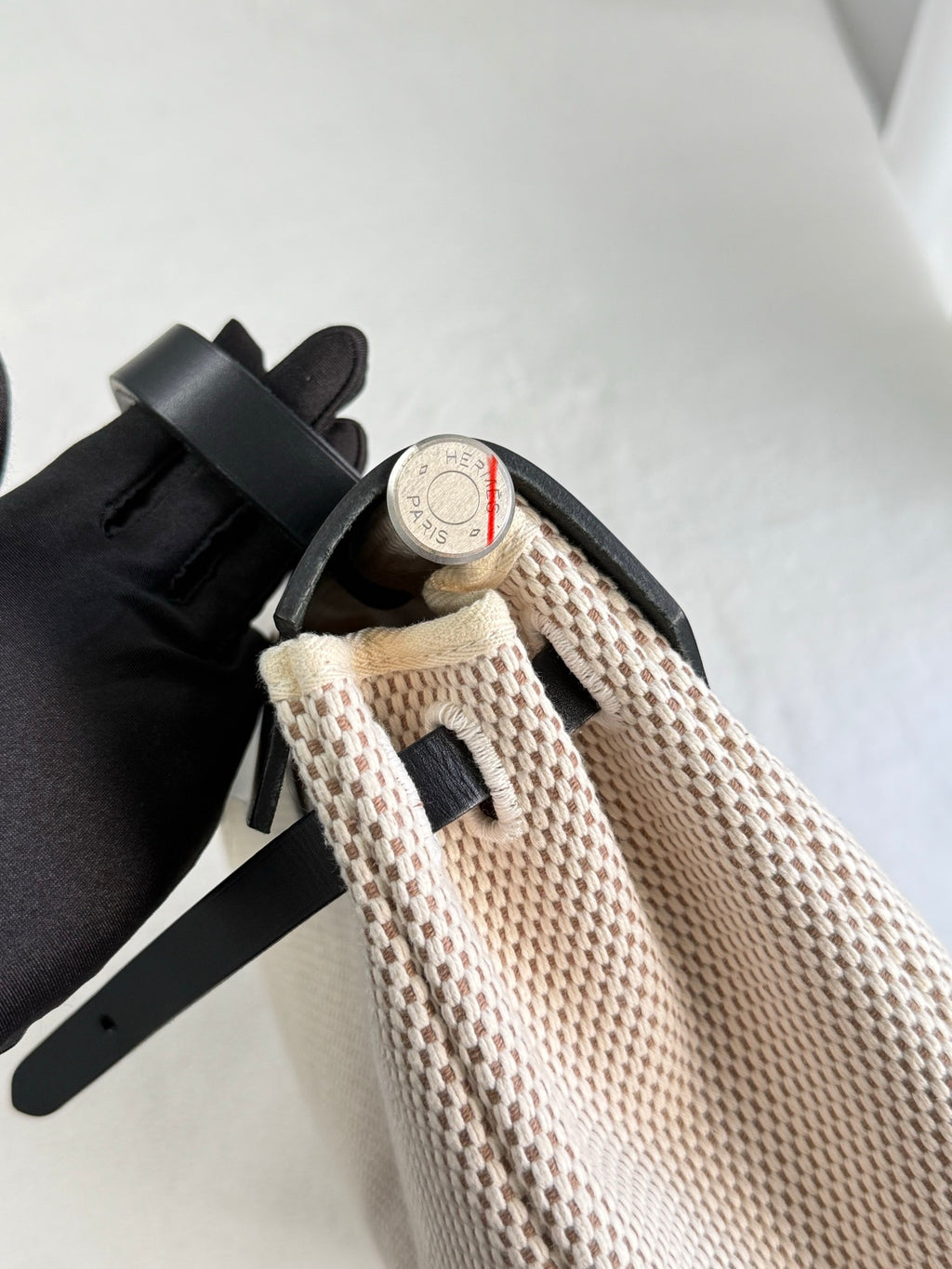 HERMES Herbag Zip 30 Black Toile Vache Palladium Hardware