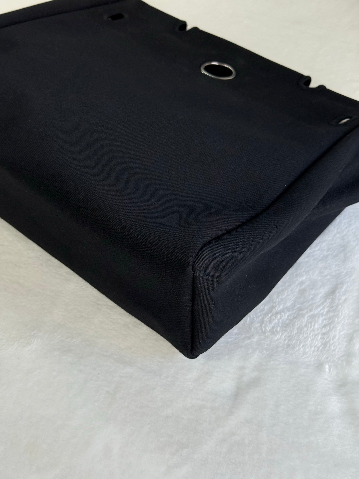 HERMES Herbag Zip 30 Black Toile Vache Palladium Hardware