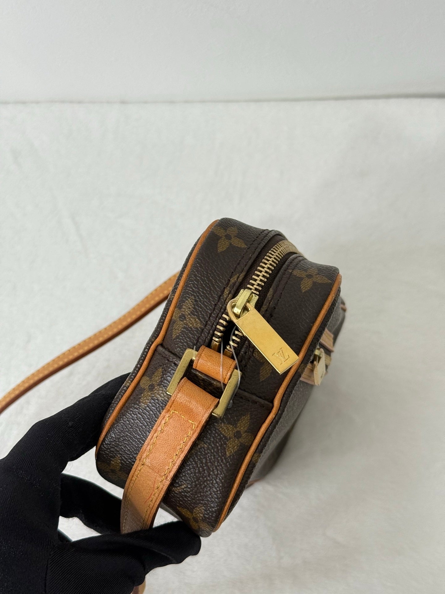 LOUIS VUITTON Monogram Cite PM Shoulder Bag