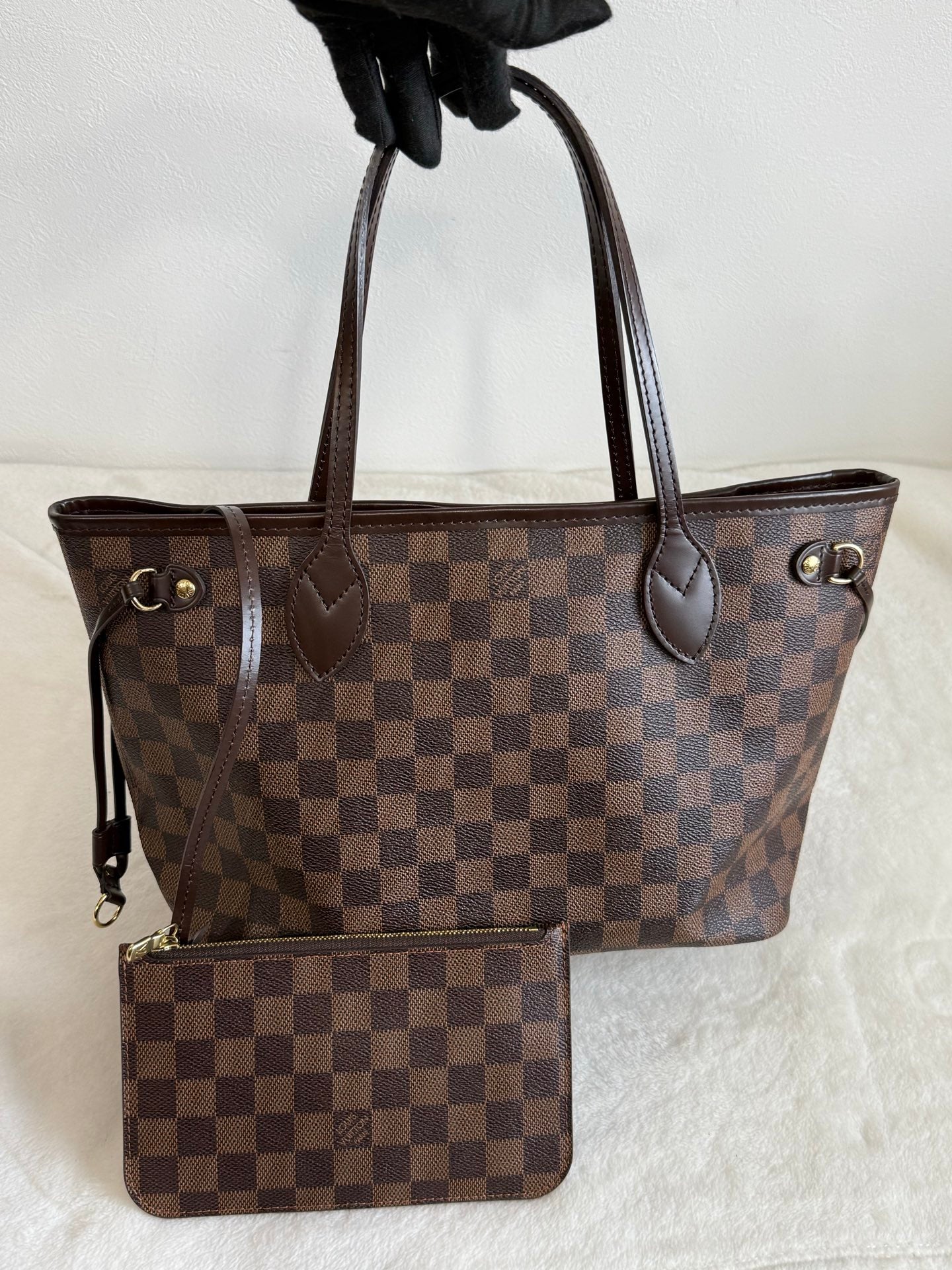 LOUIS VUITTON Damier Neverfull PM