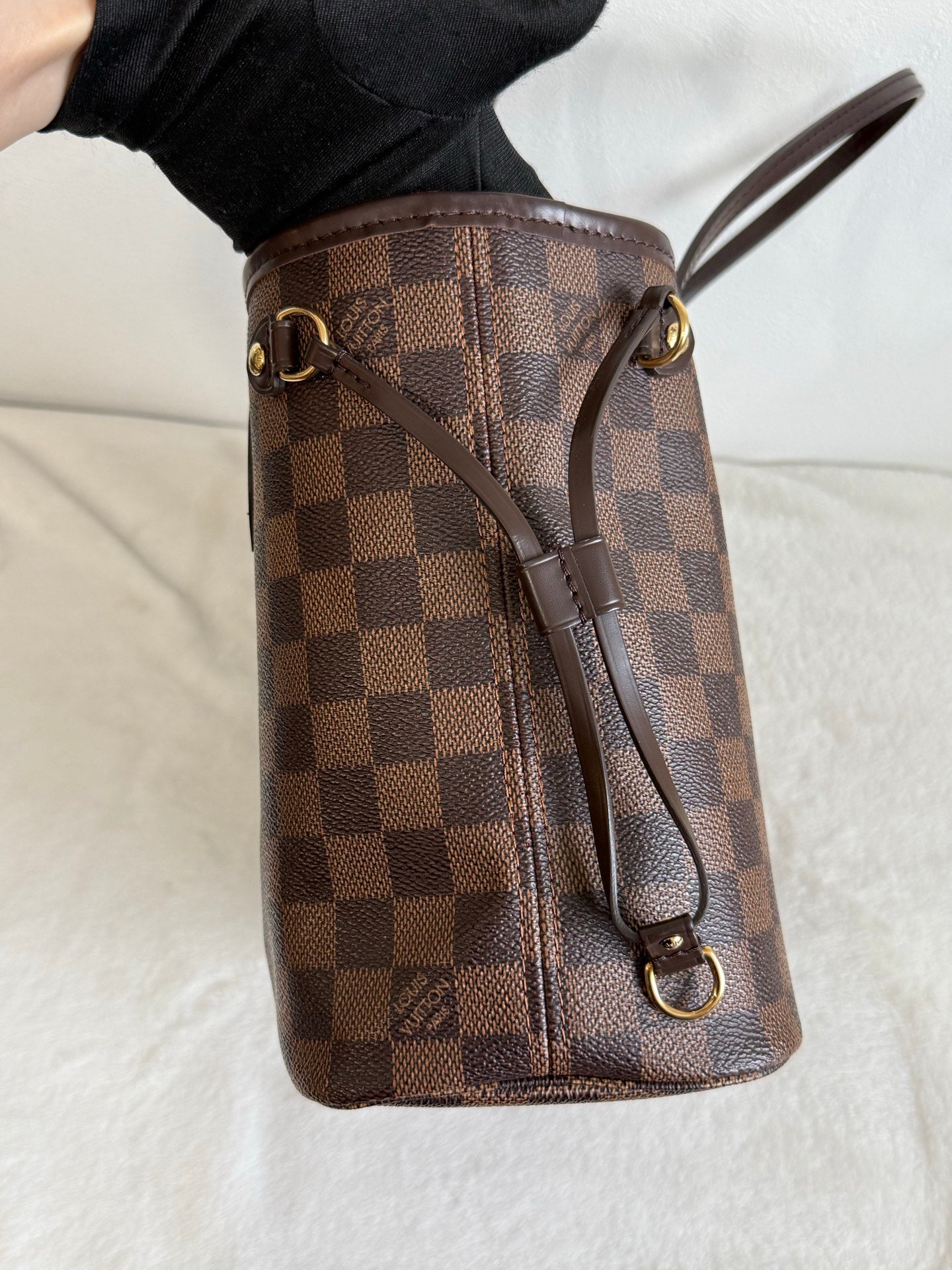 LOUIS VUITTON Damier Neverfull PM