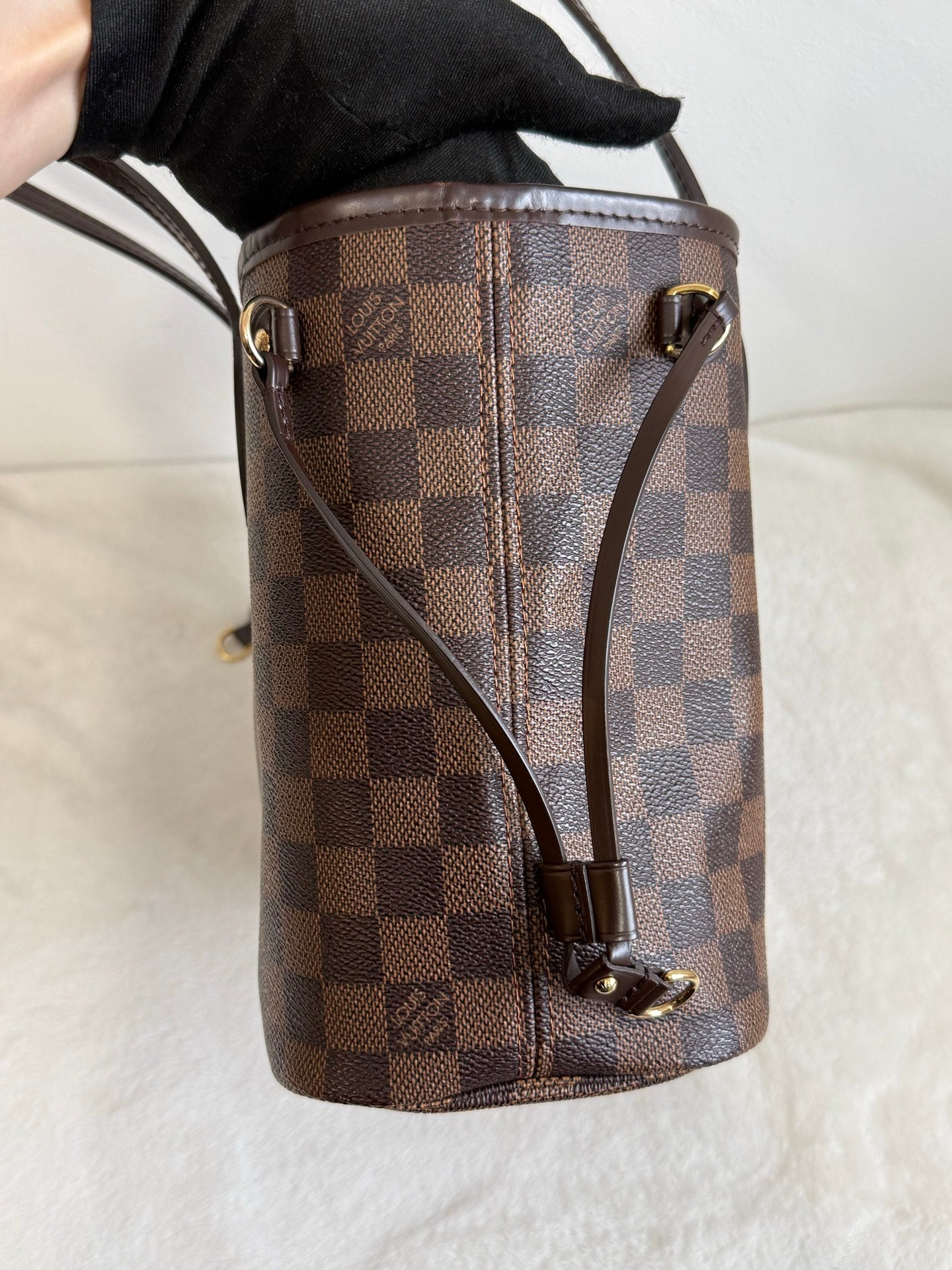 LOUIS VUITTON Damier Neverfull PM
