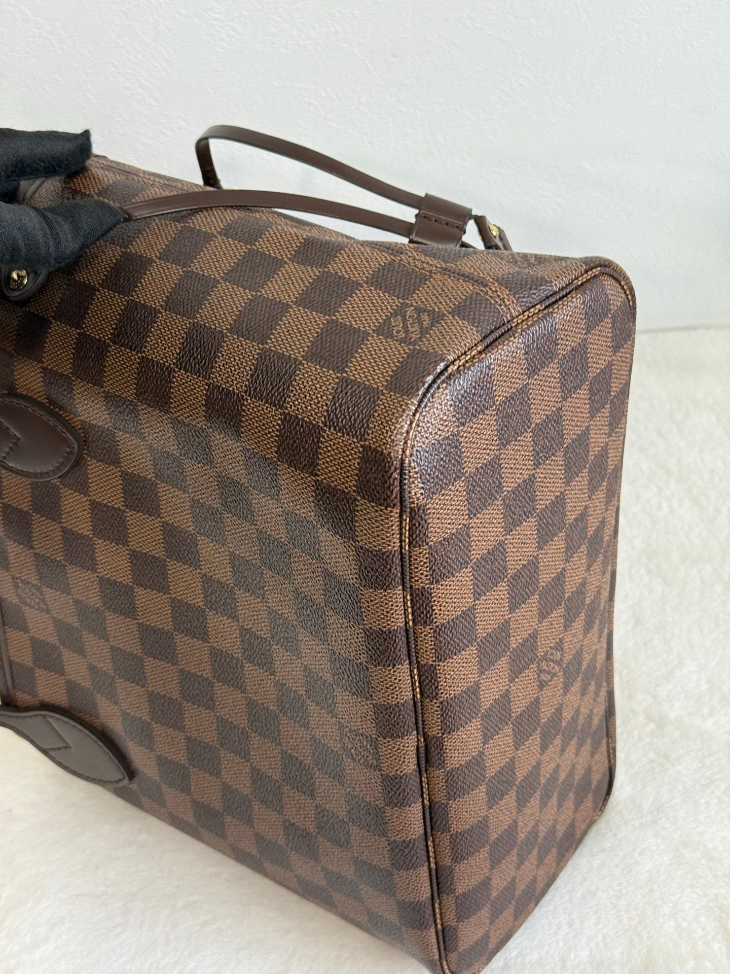 LOUIS VUITTON Damier Neverfull PM