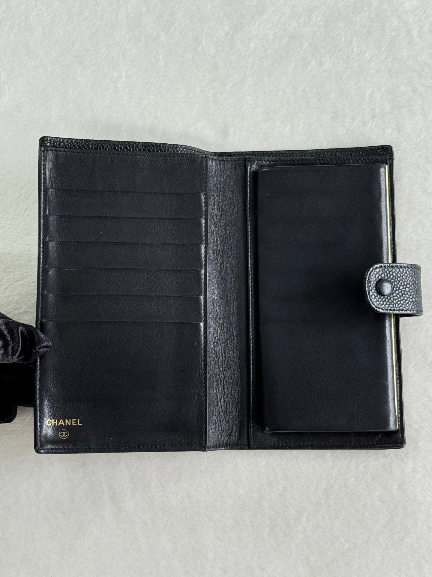 CHANEL Cavier Trifold Wallet
