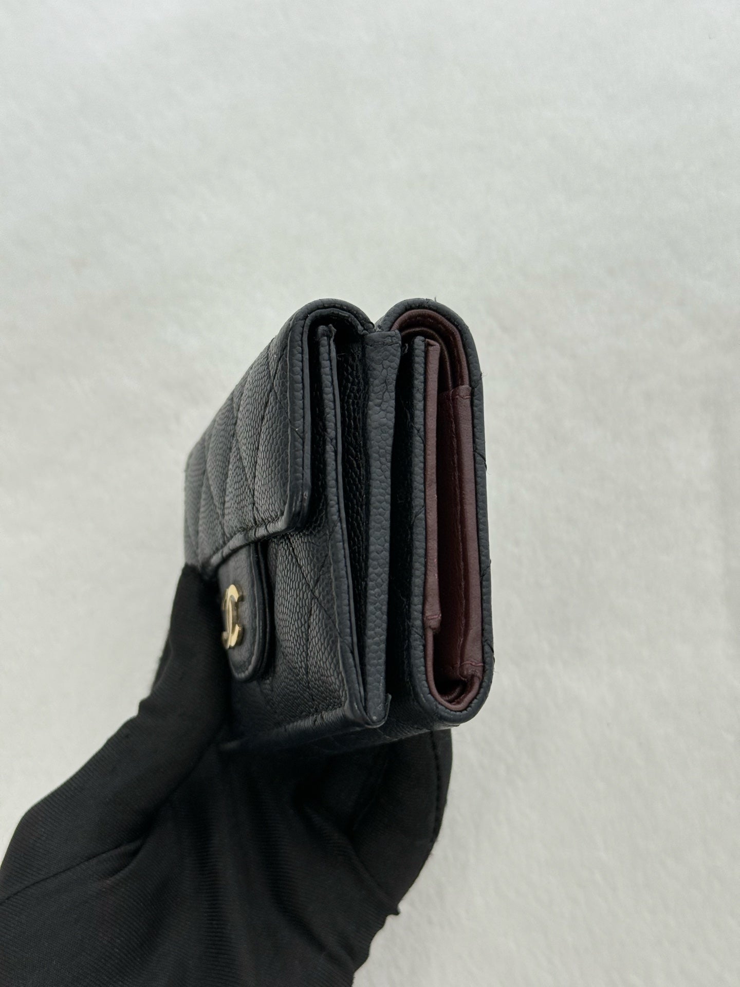 CHANEL Caviar Wallet