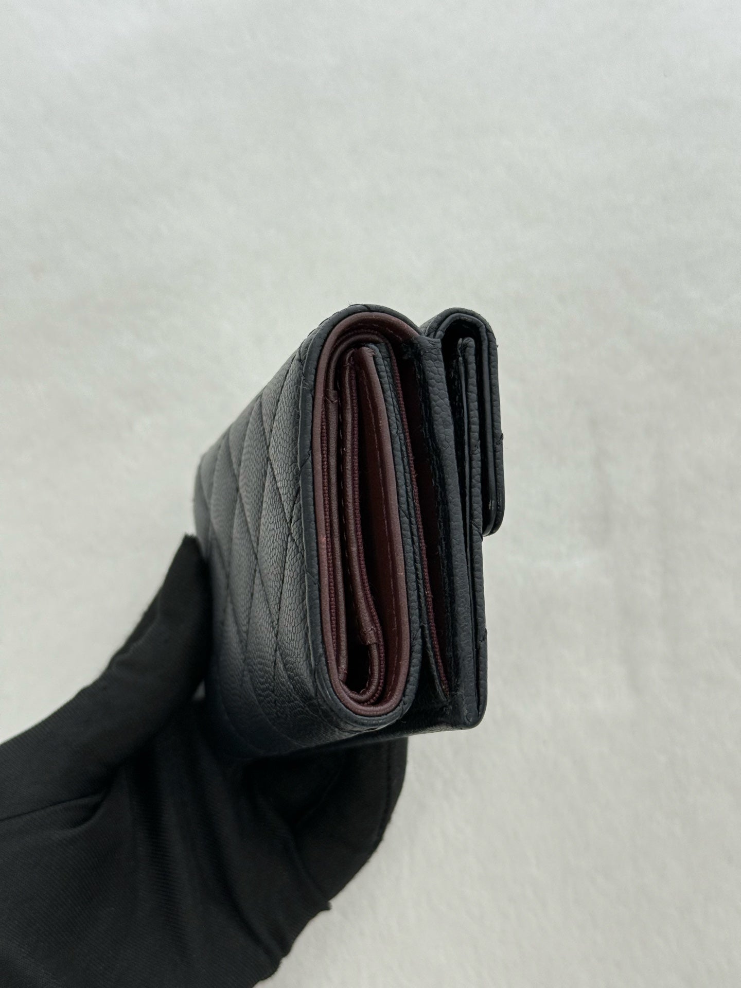 CHANEL Caviar Wallet