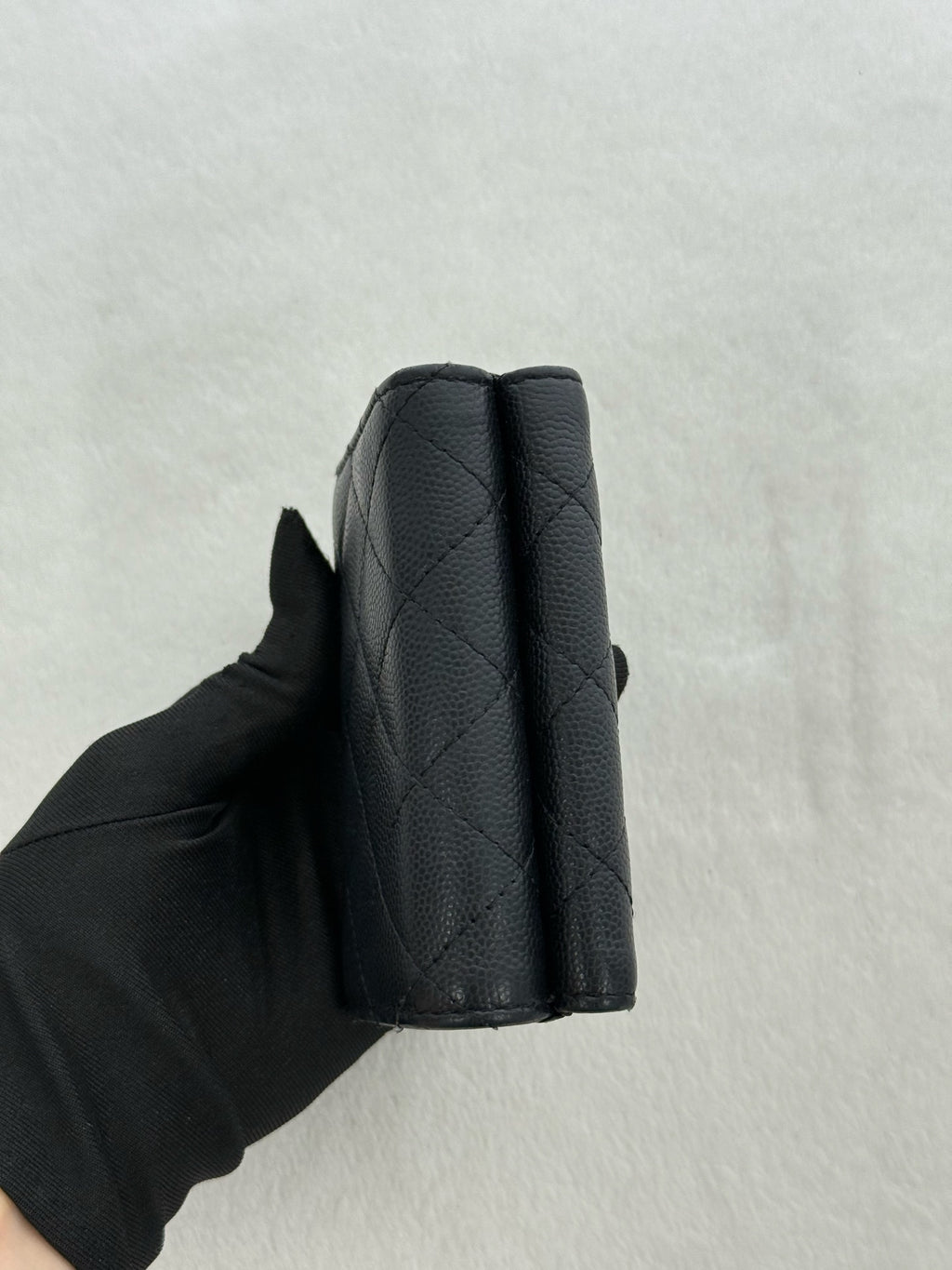 CHANEL Caviar Wallet