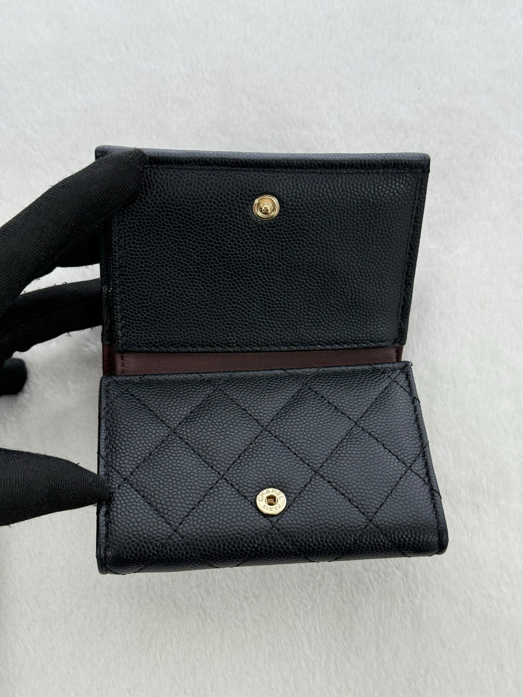 CHANEL Caviar Wallet
