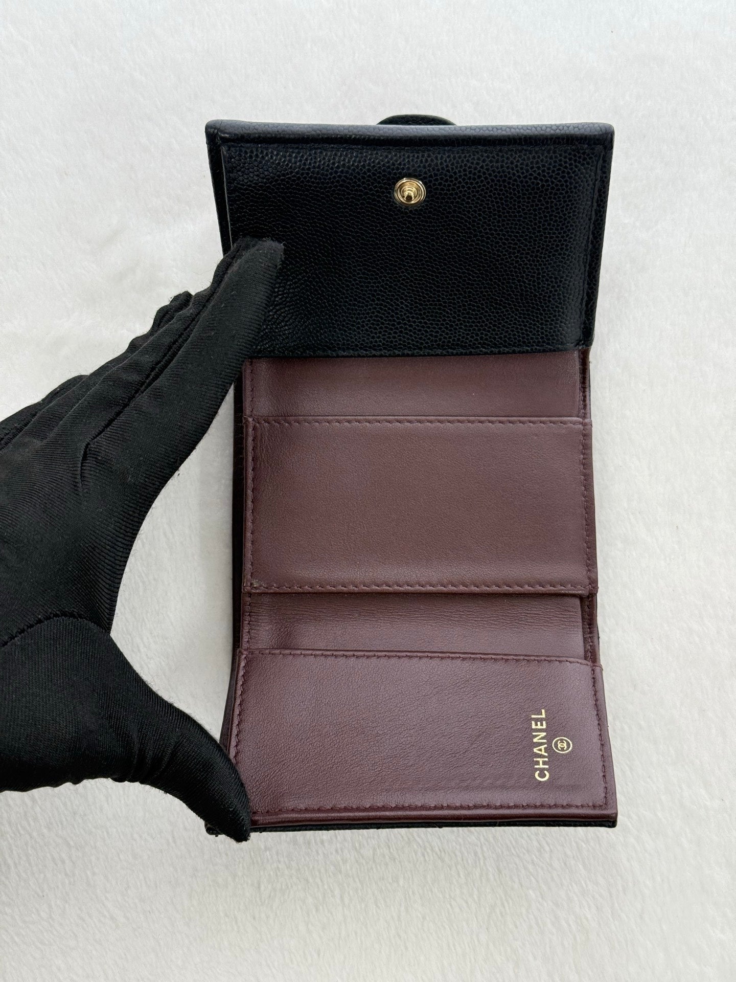 CHANEL Caviar Wallet