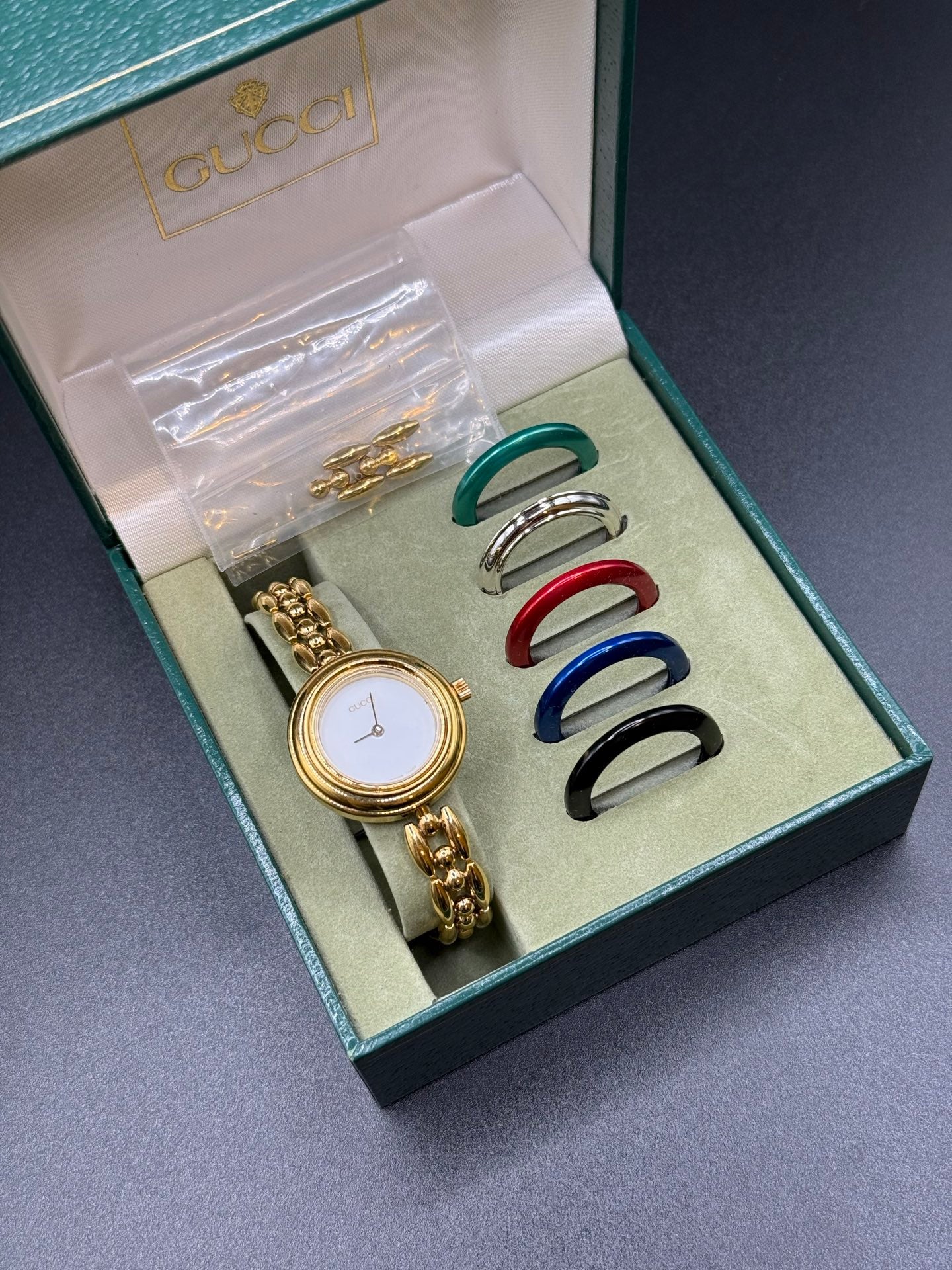 Gucci Watch Bexel 6 Colors 11/12.2