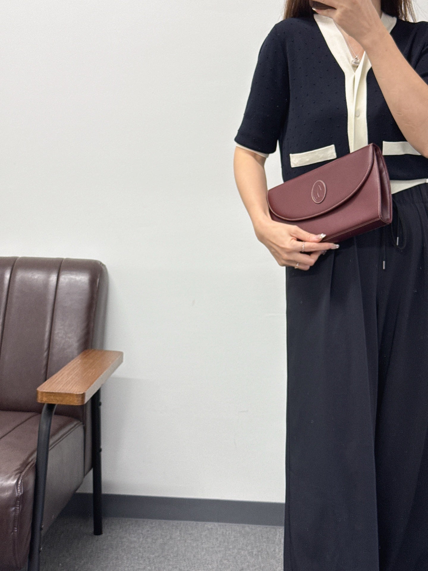 Cartier Must Line Leather Shoulder Bag