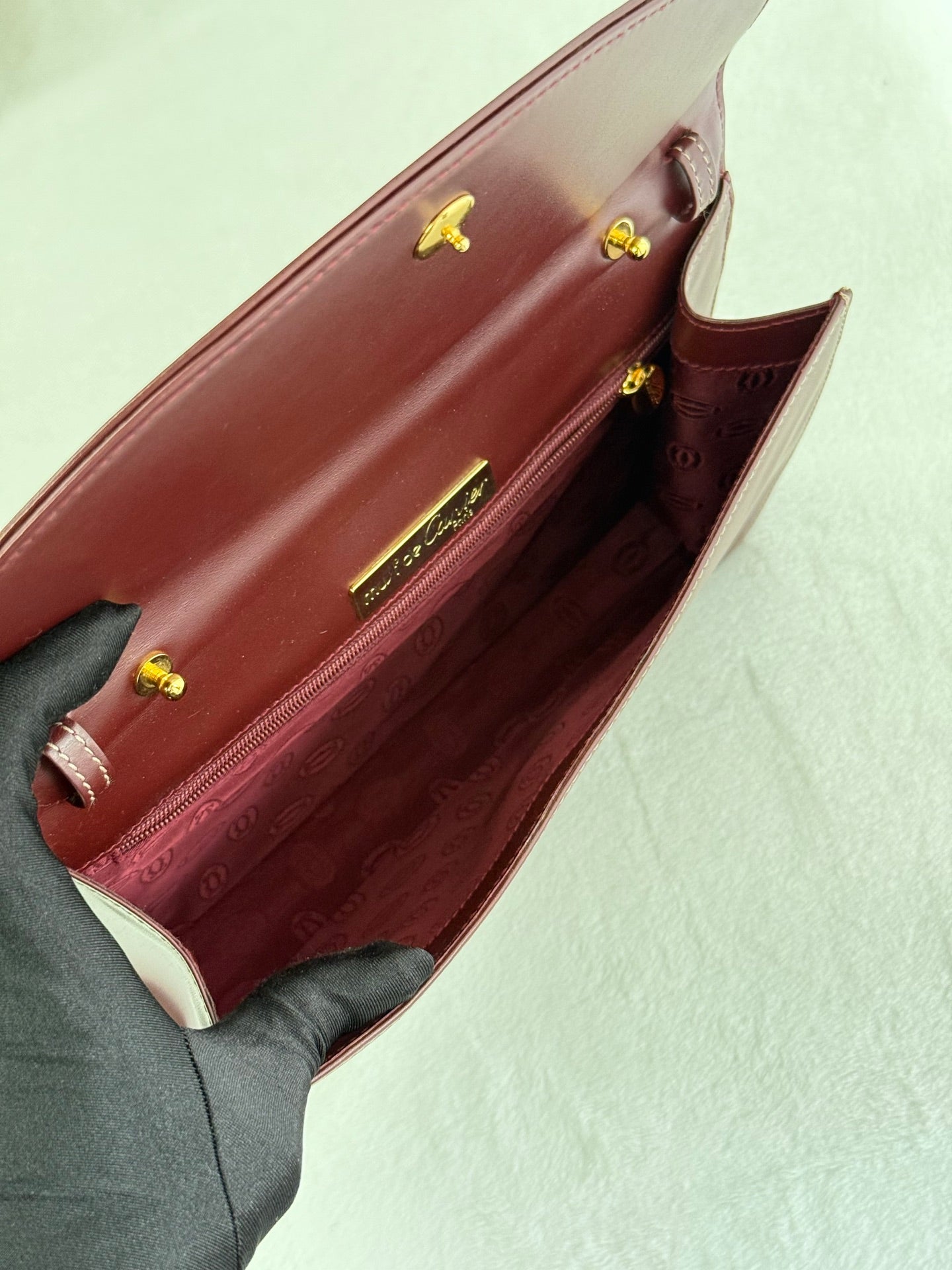 Cartier Must Line Leather Shoulder Bag
