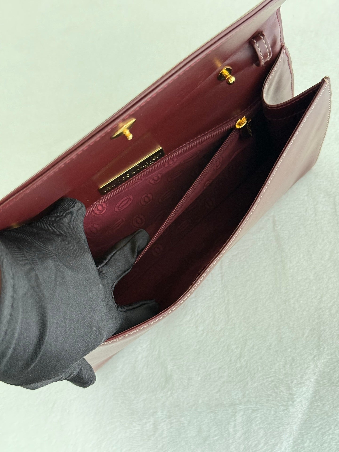 Cartier Must Line Leather Shoulder Bag