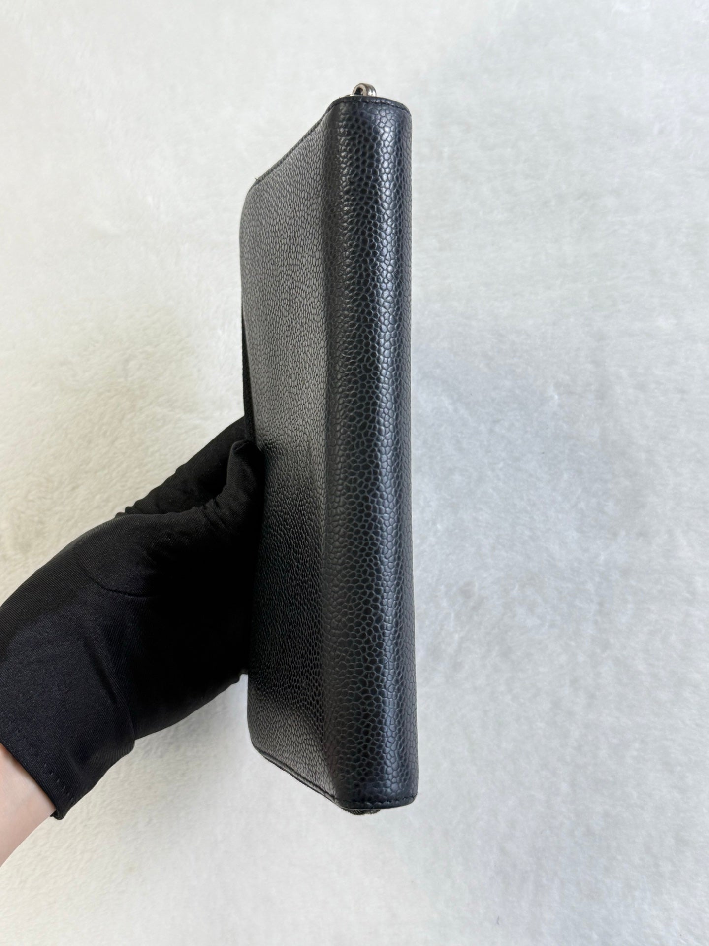 CHANEL Cavier Wallet