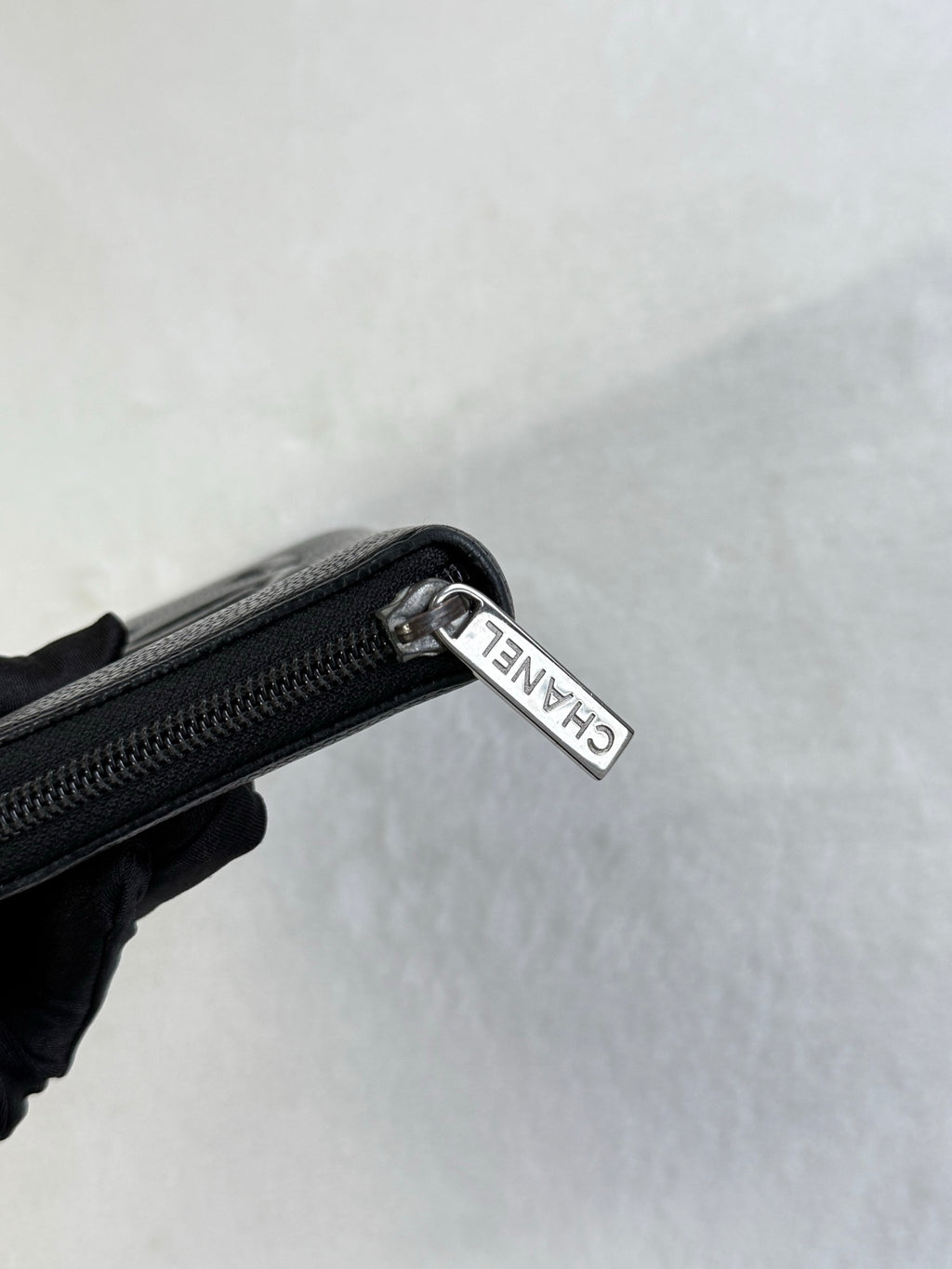 CHANEL Cavier Wallet