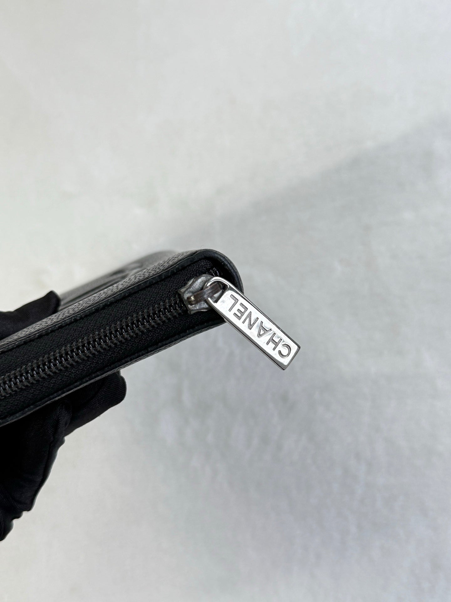 CHANEL Cavier Wallet
